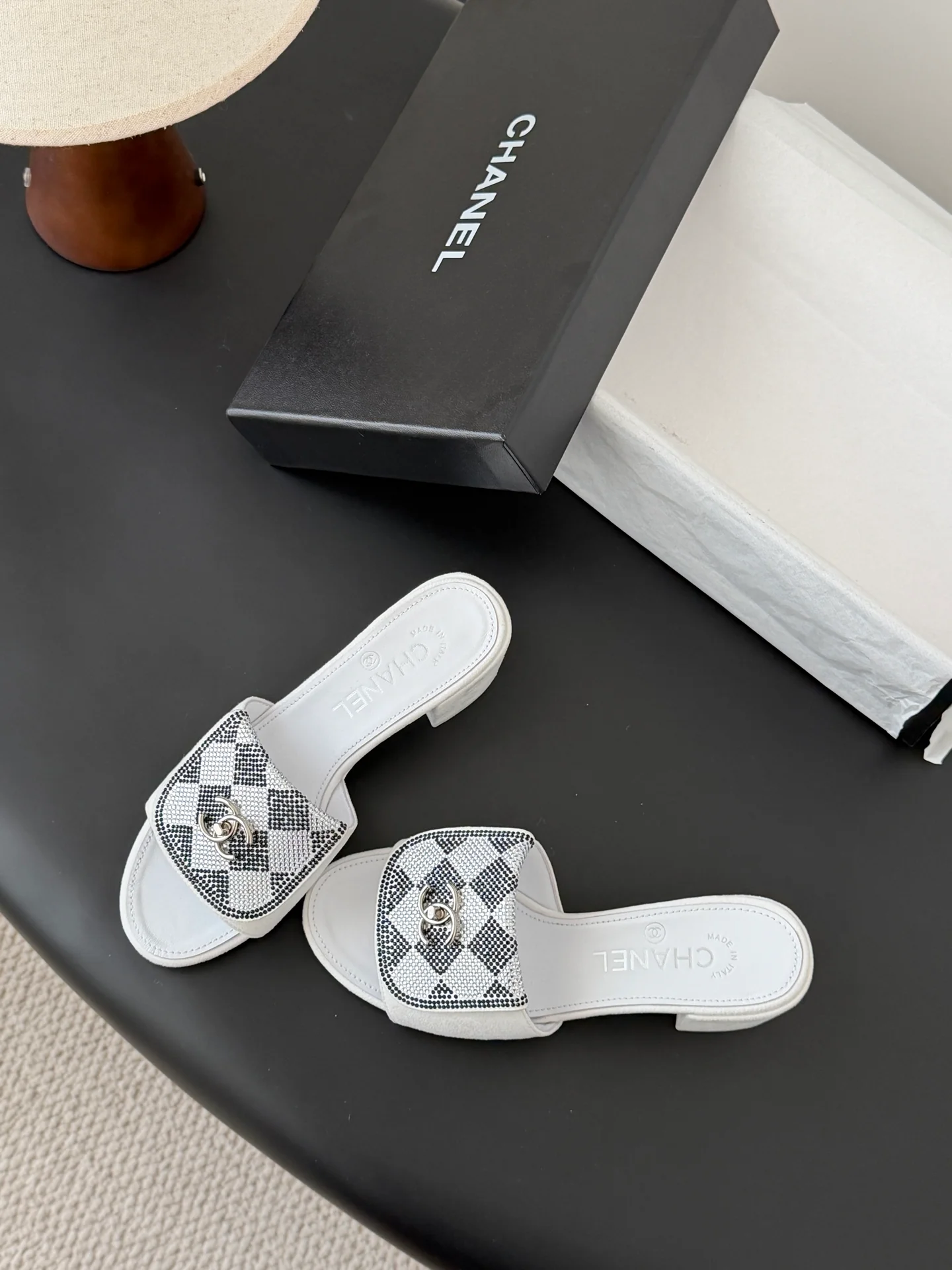 Chan 26ss rhinestone-embellished chunky sandals