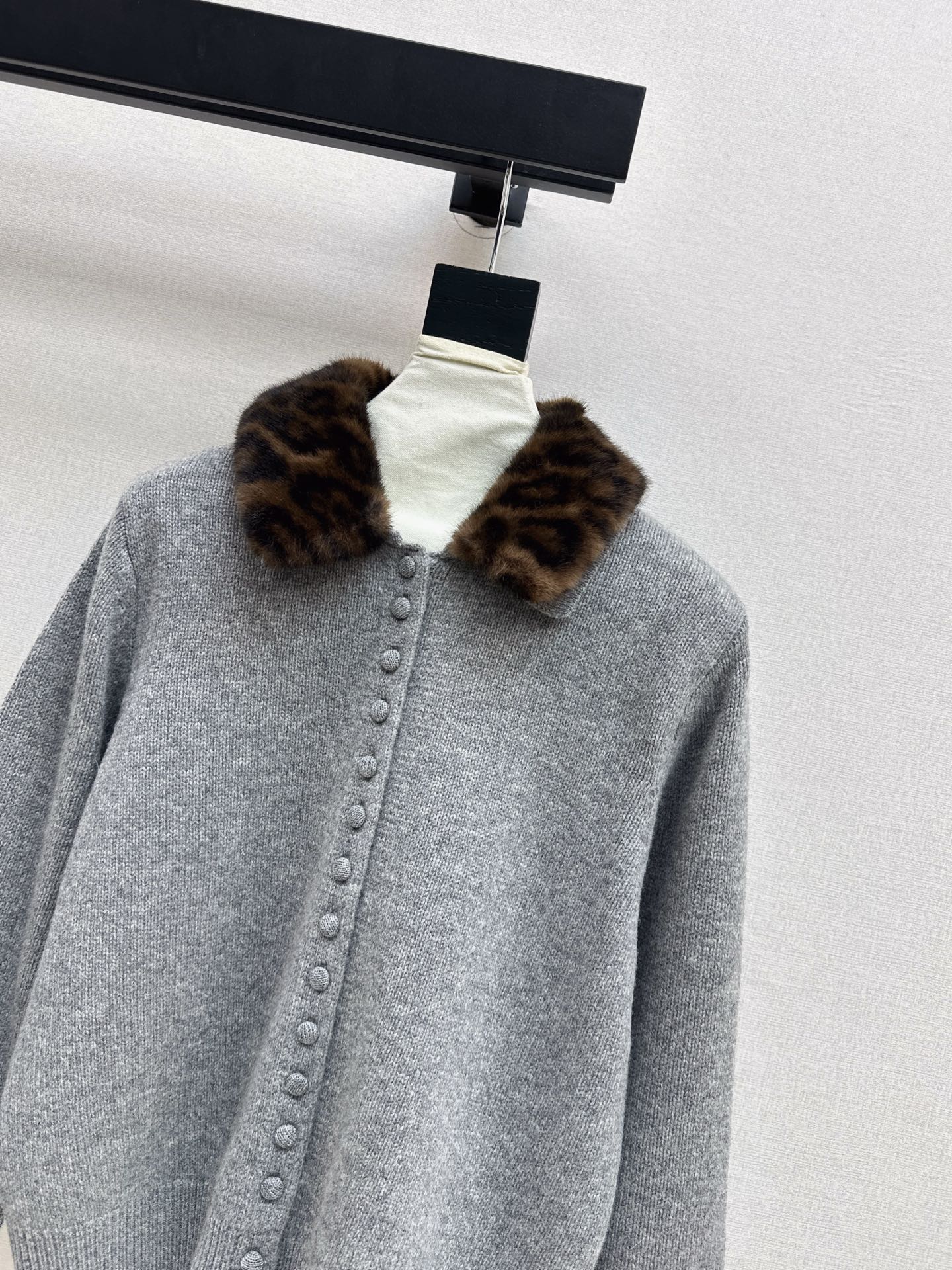 Miu 25fw wool cardigan