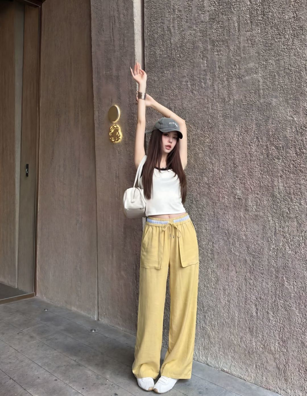 Miu 26ss straight-leg pants