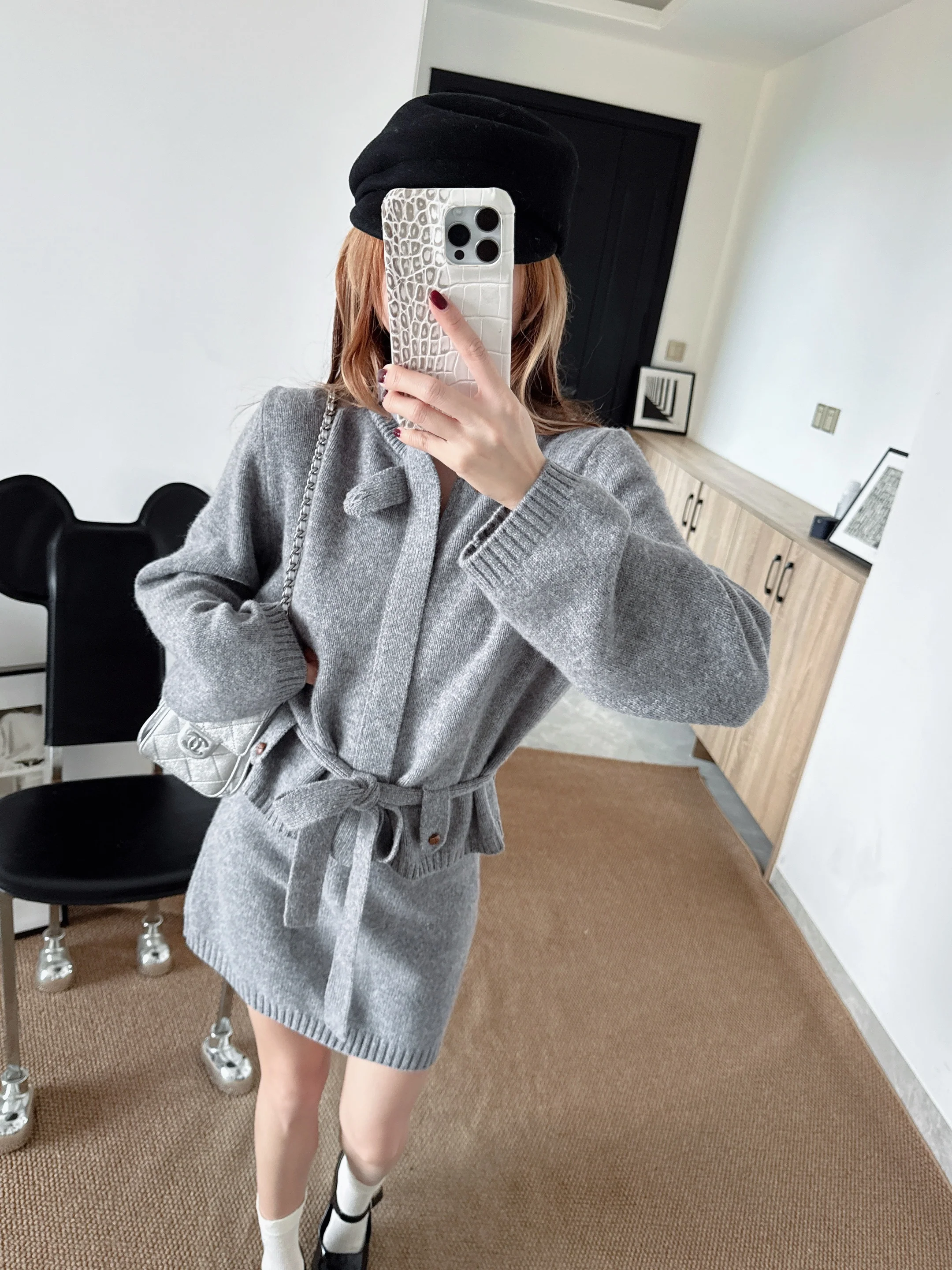 Loro 26ss outfit sets zip-up cardigan+skirts