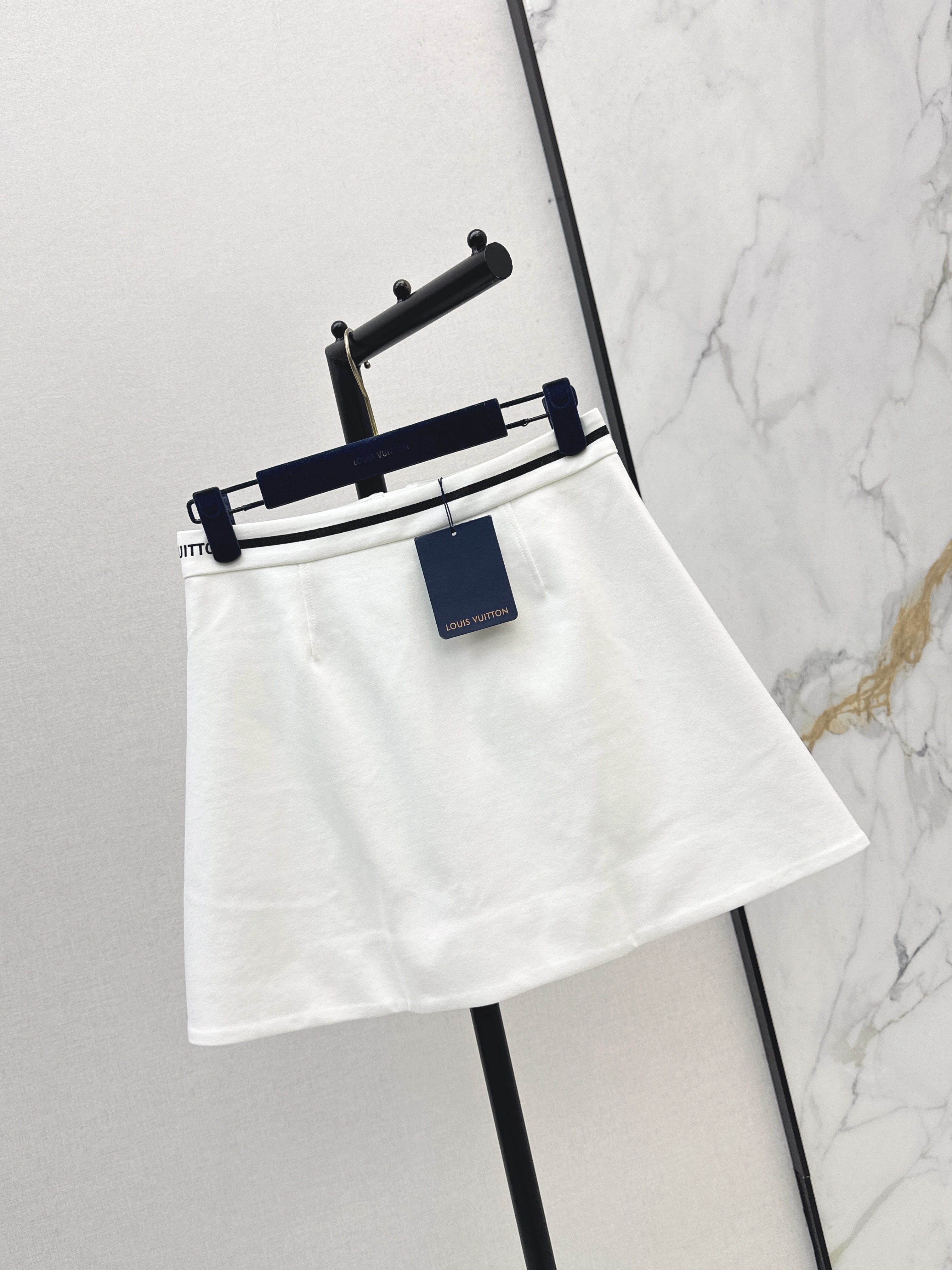 Loui 26ss A-line skirt