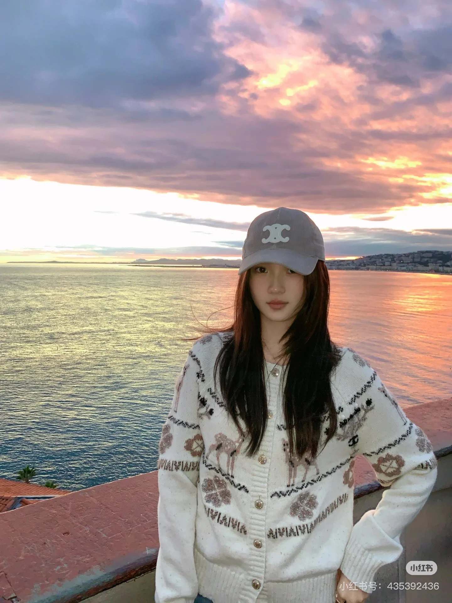 Chan 25fw christmas cardigan