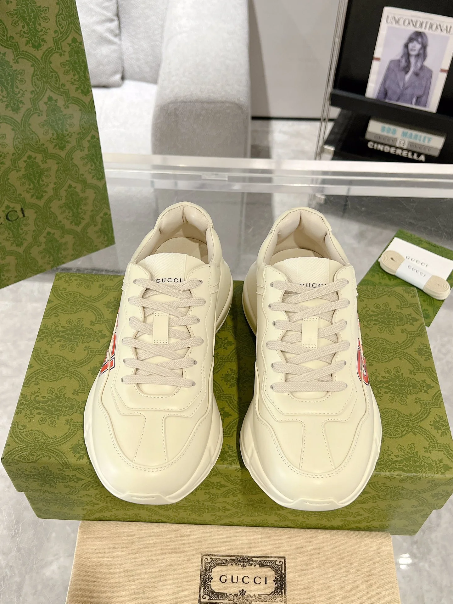 Gucc 25fw dad's shoes