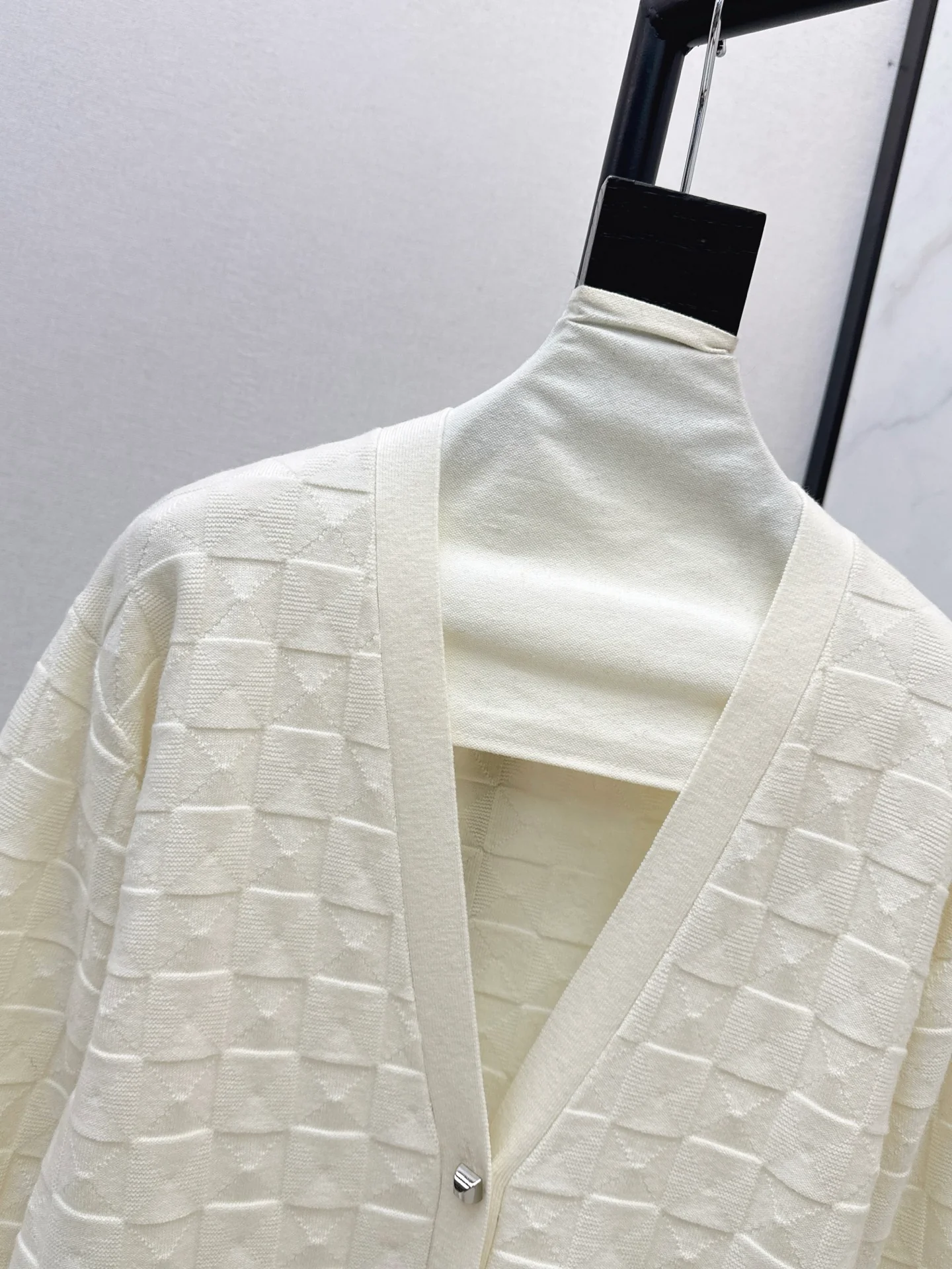 Herm 26ss check knit cardigan