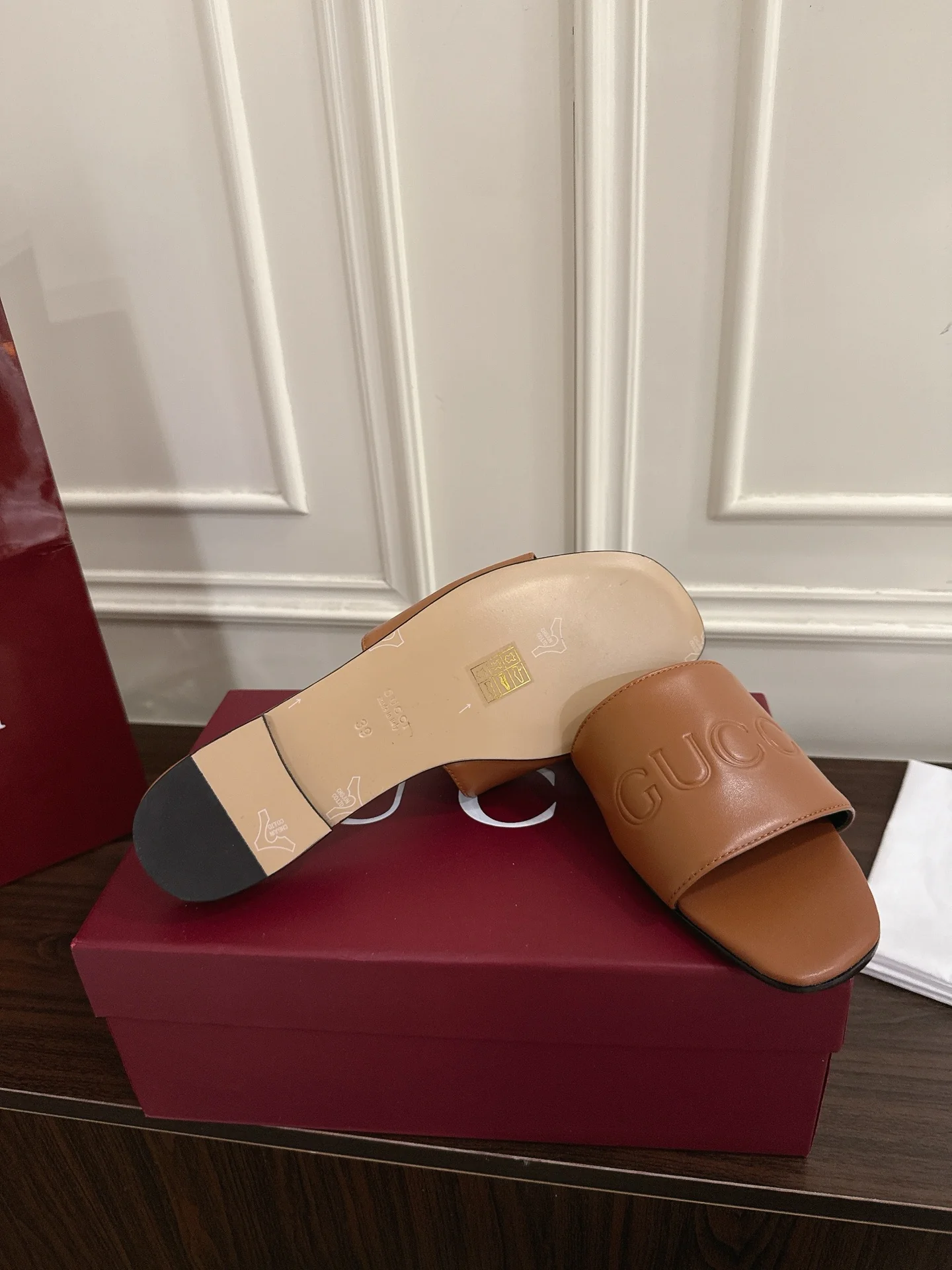 Guc 25fw slides