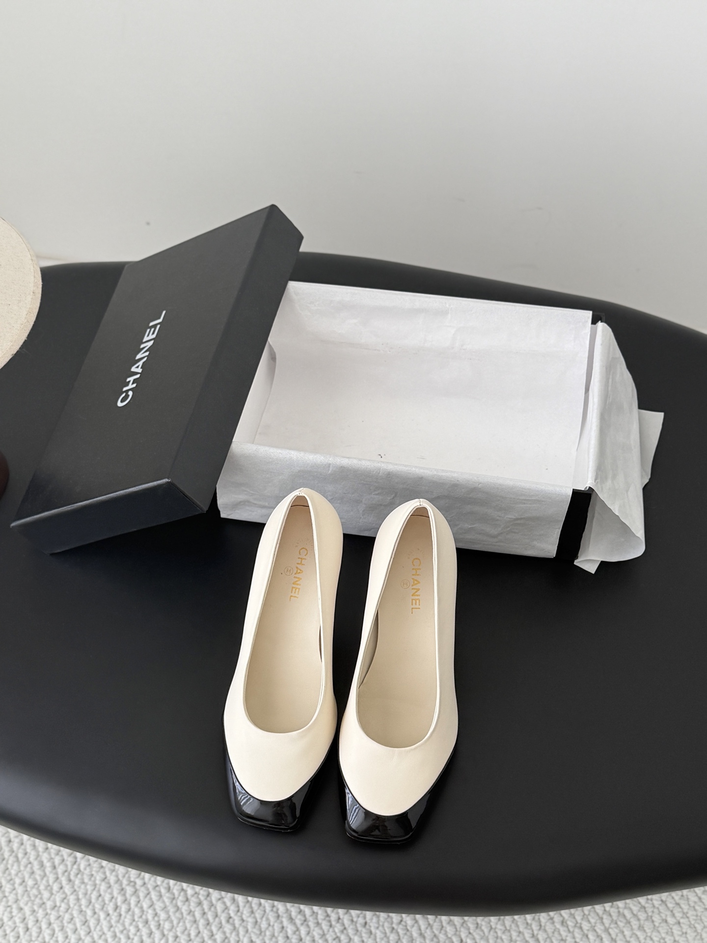 Chan 26K mary jane stilettos pumps