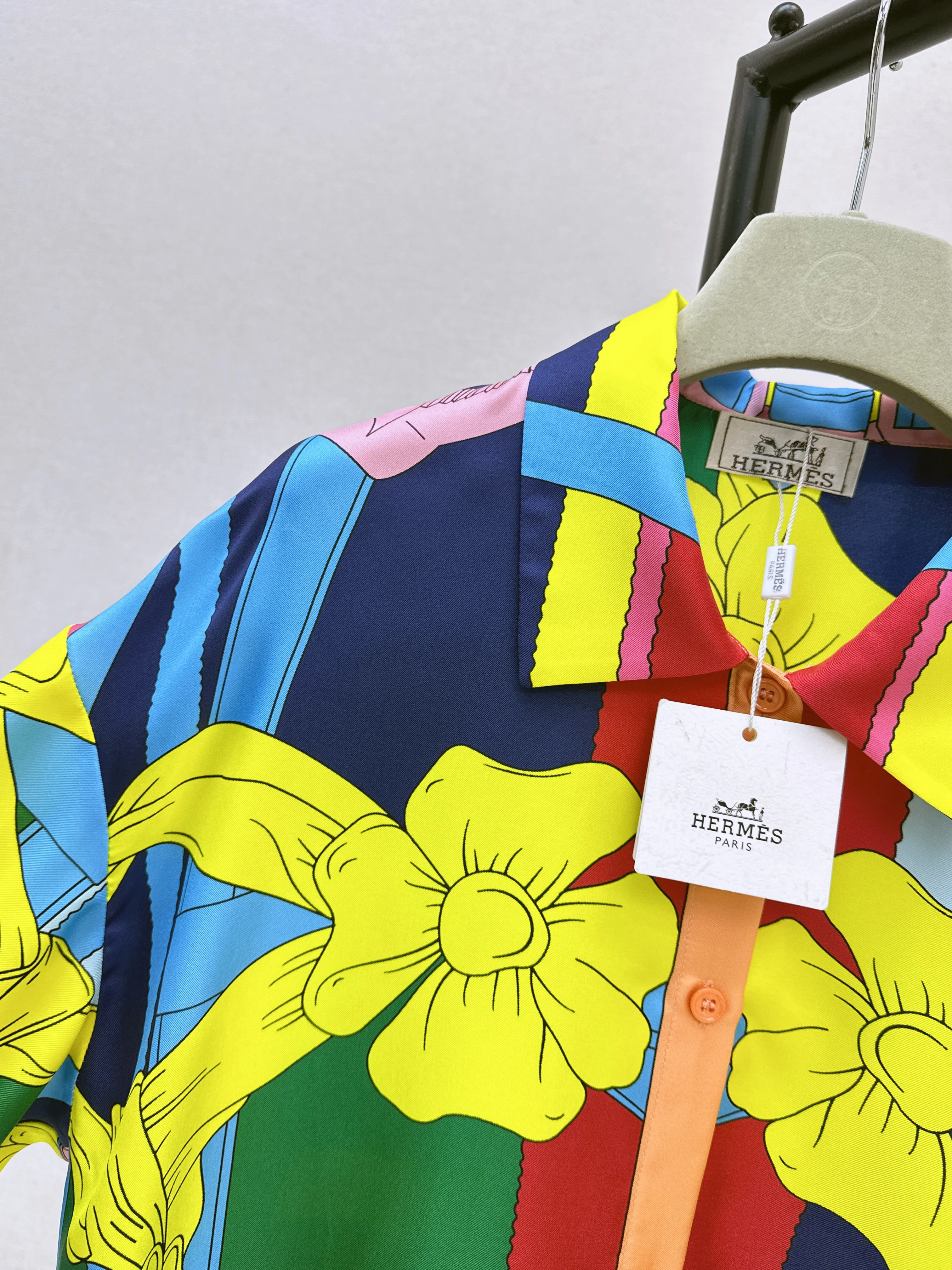 Herm 26ss floral print shirts