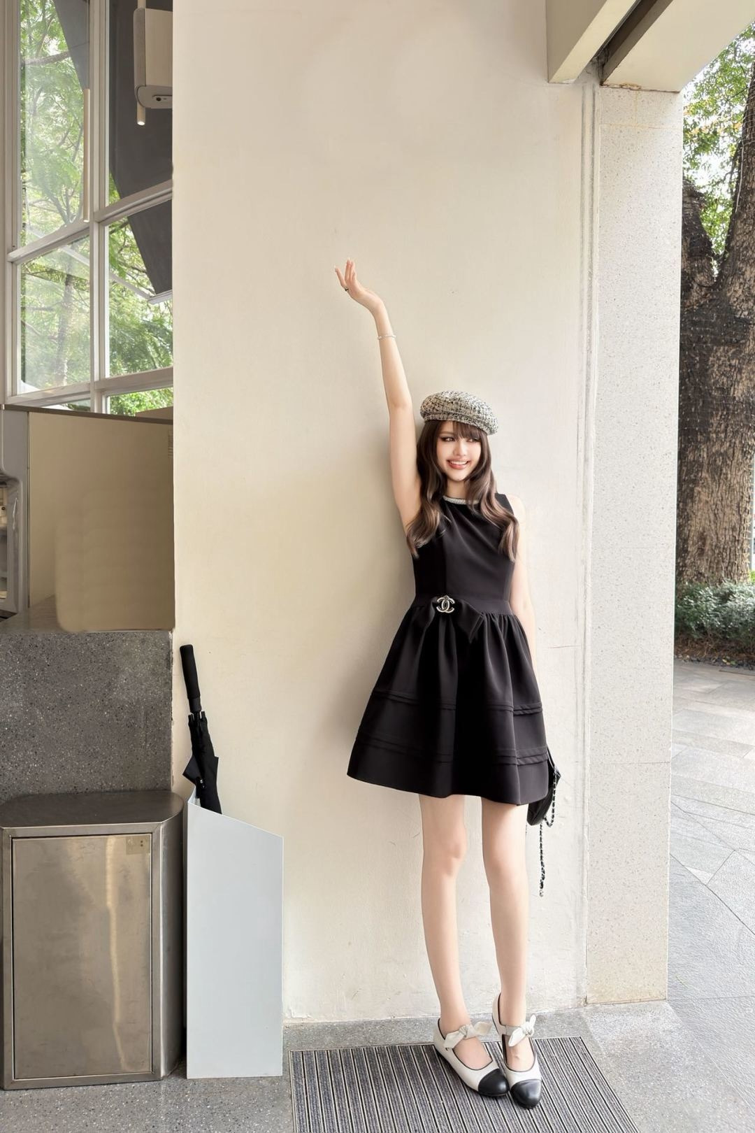Chan 26ss sleeveless beading dress