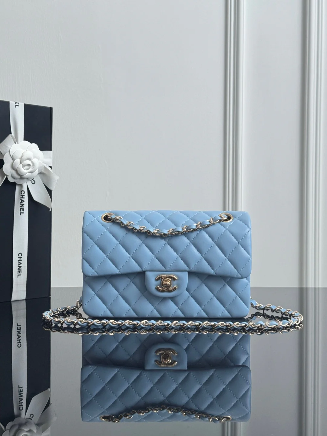 Chan cf23 chain shoulder bag