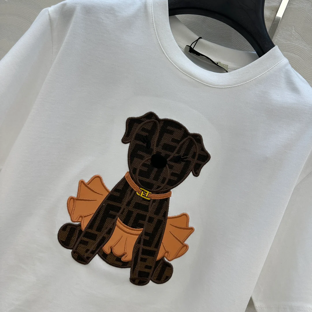 Fend 25fw embroidery t-shirt