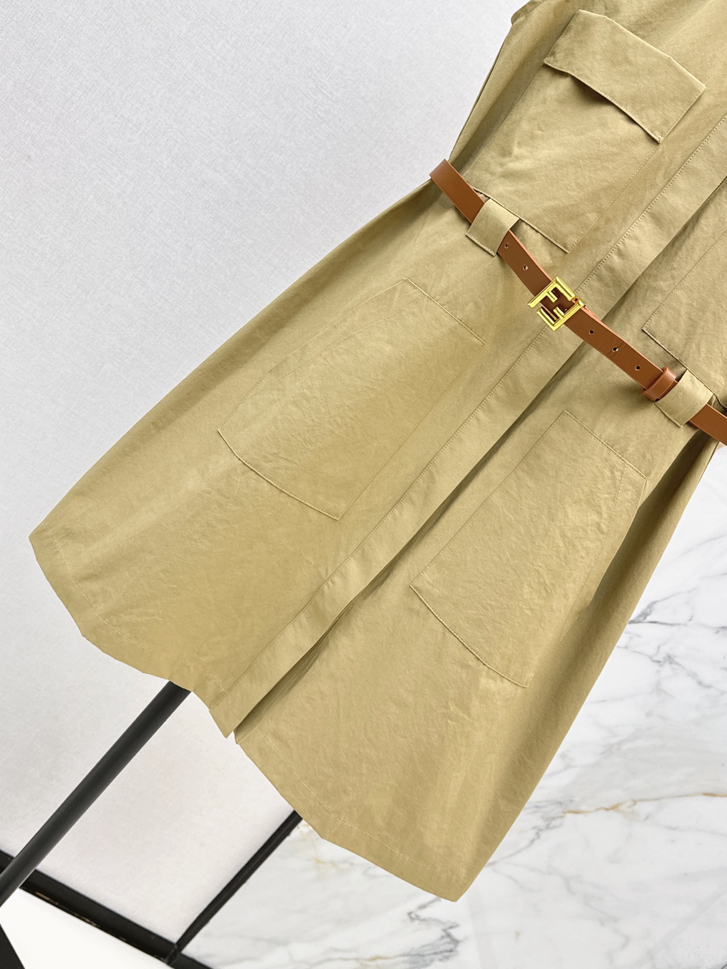 Fen 26ss sleeveless belted dress