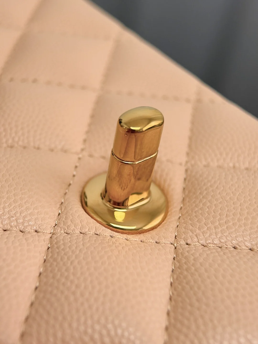 Chan cf25 chain shoulder bag