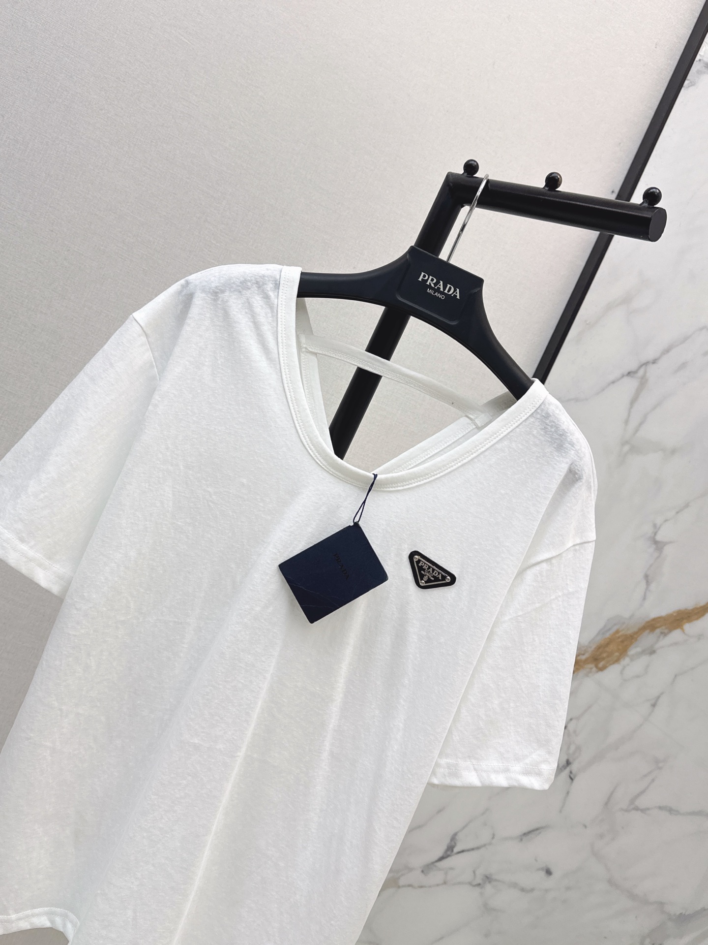 Pra 26ss v-neck t-shirt