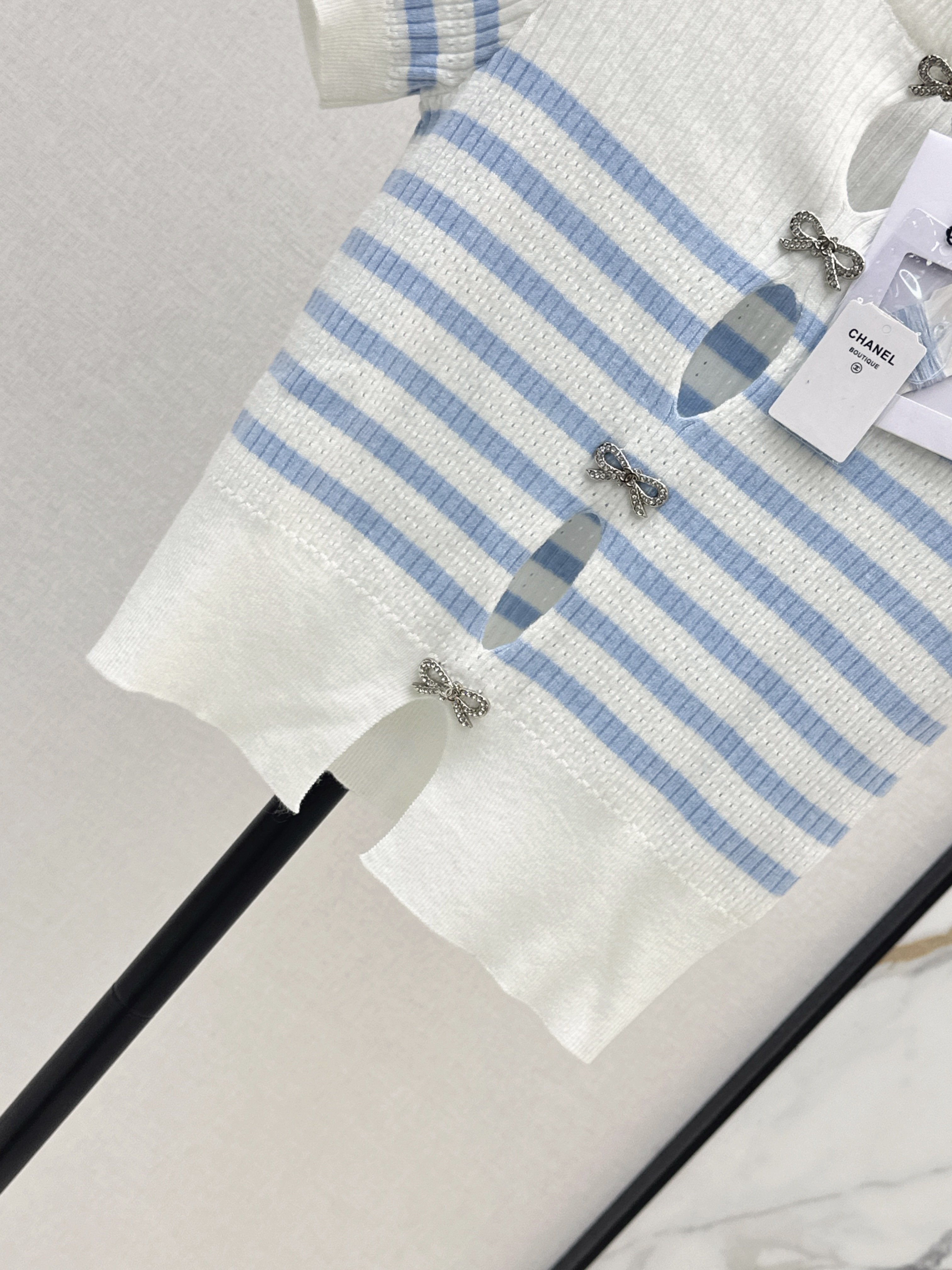 Chan 26SS White and Blue Striped Knit Top