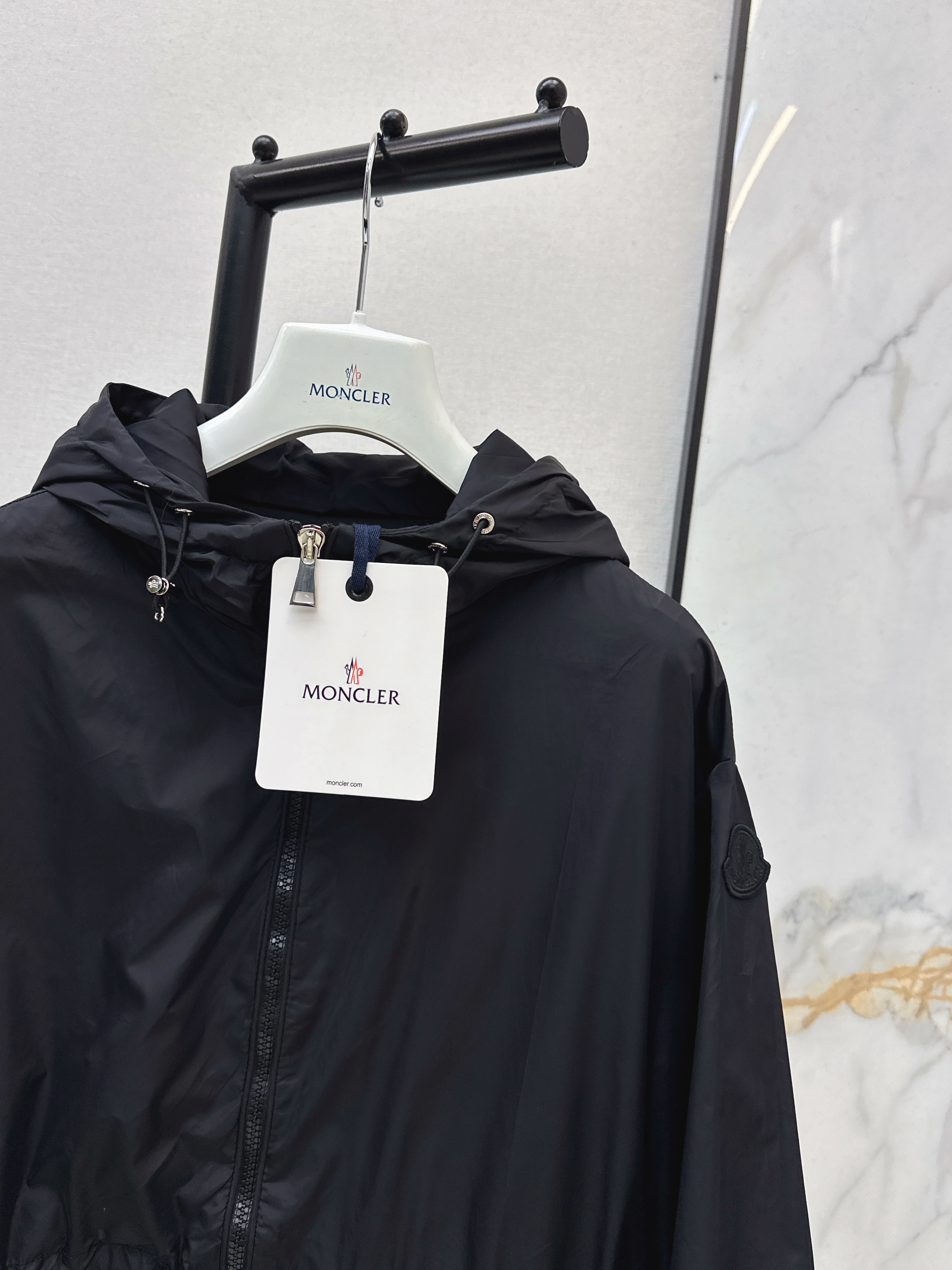 Monc 26ss trench coats