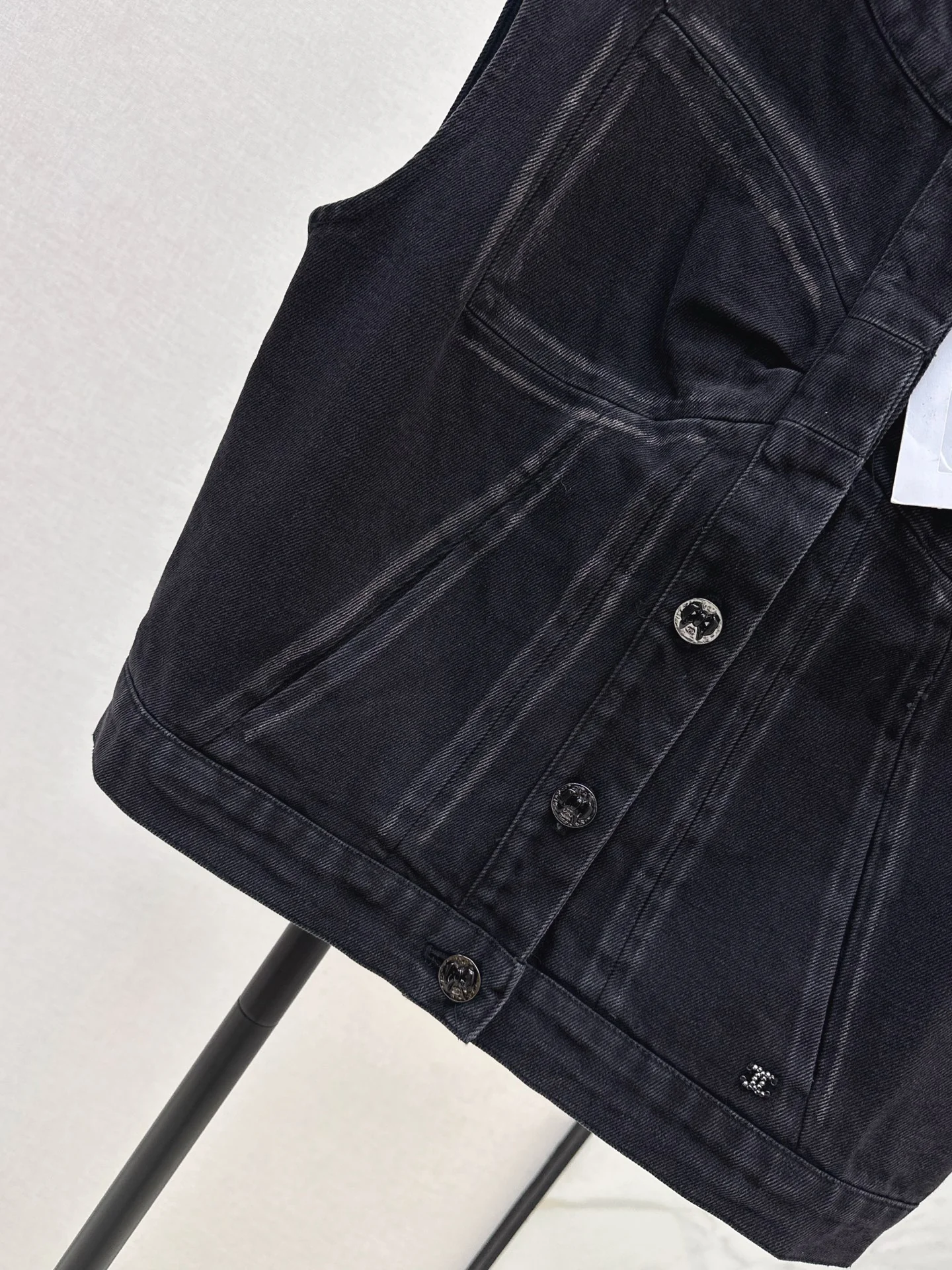 Chan 25fw bow print denim vest