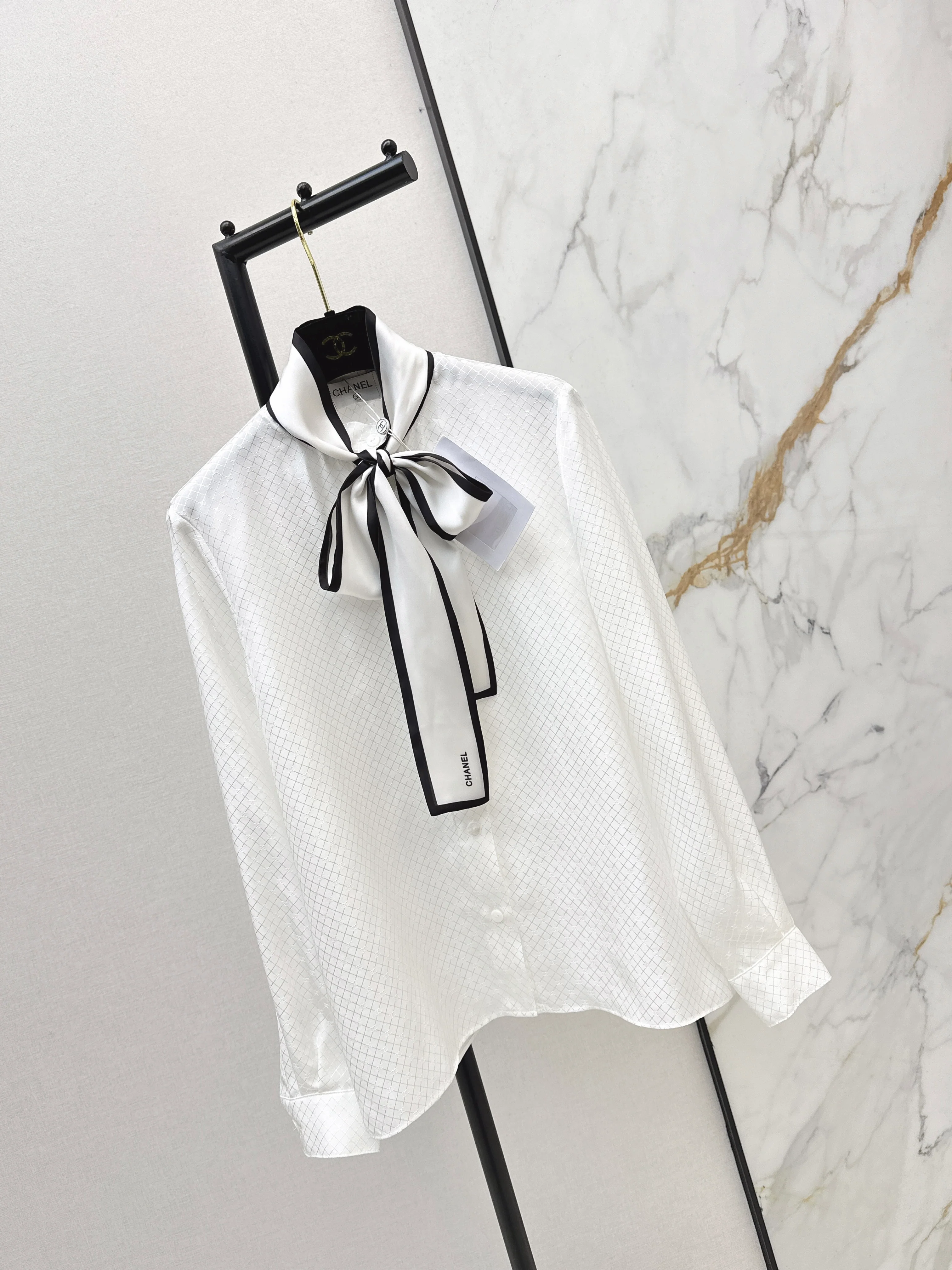 Chan 26ss silk tie-neck shirts