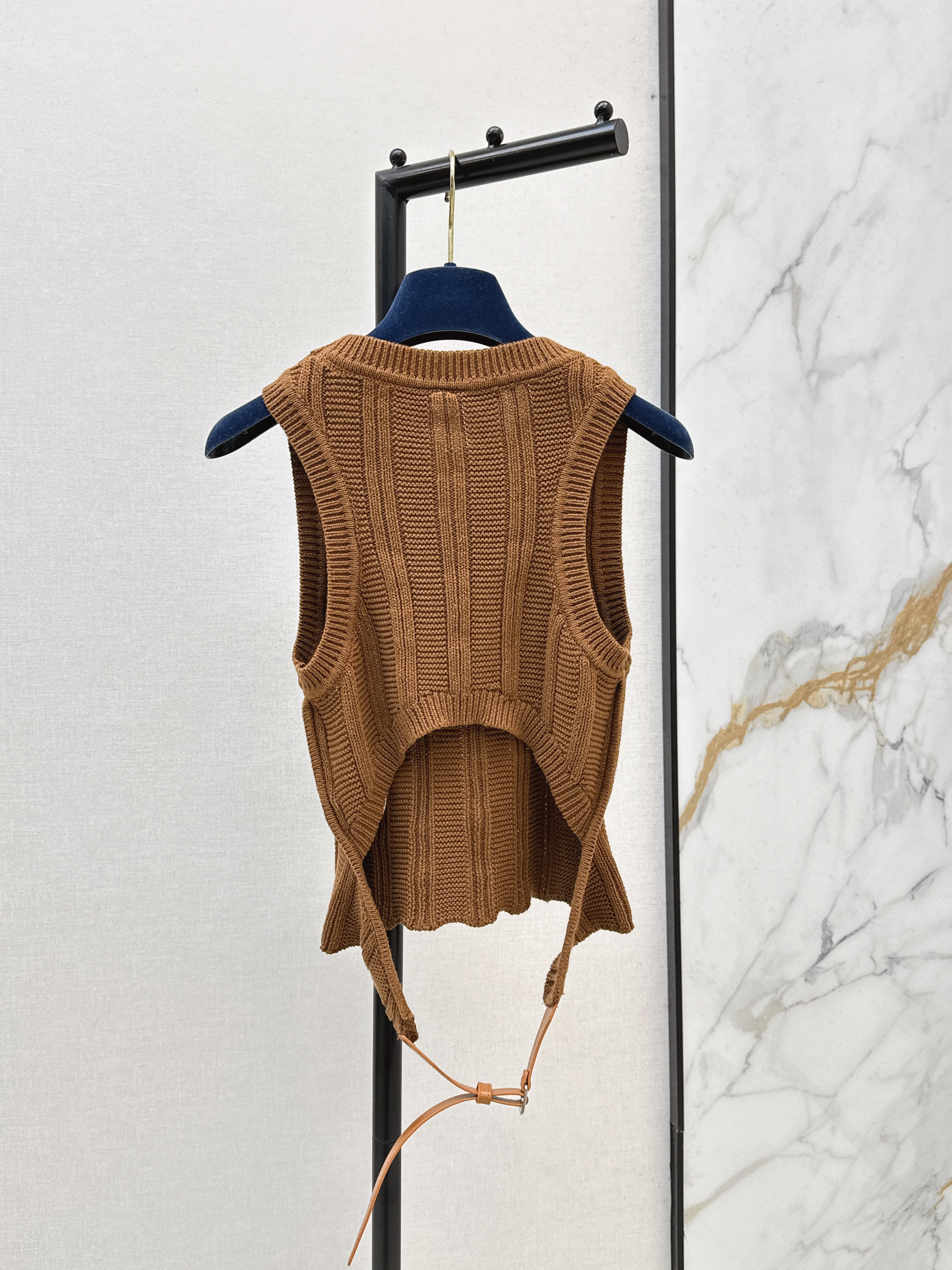 Loui 26ss knit vest