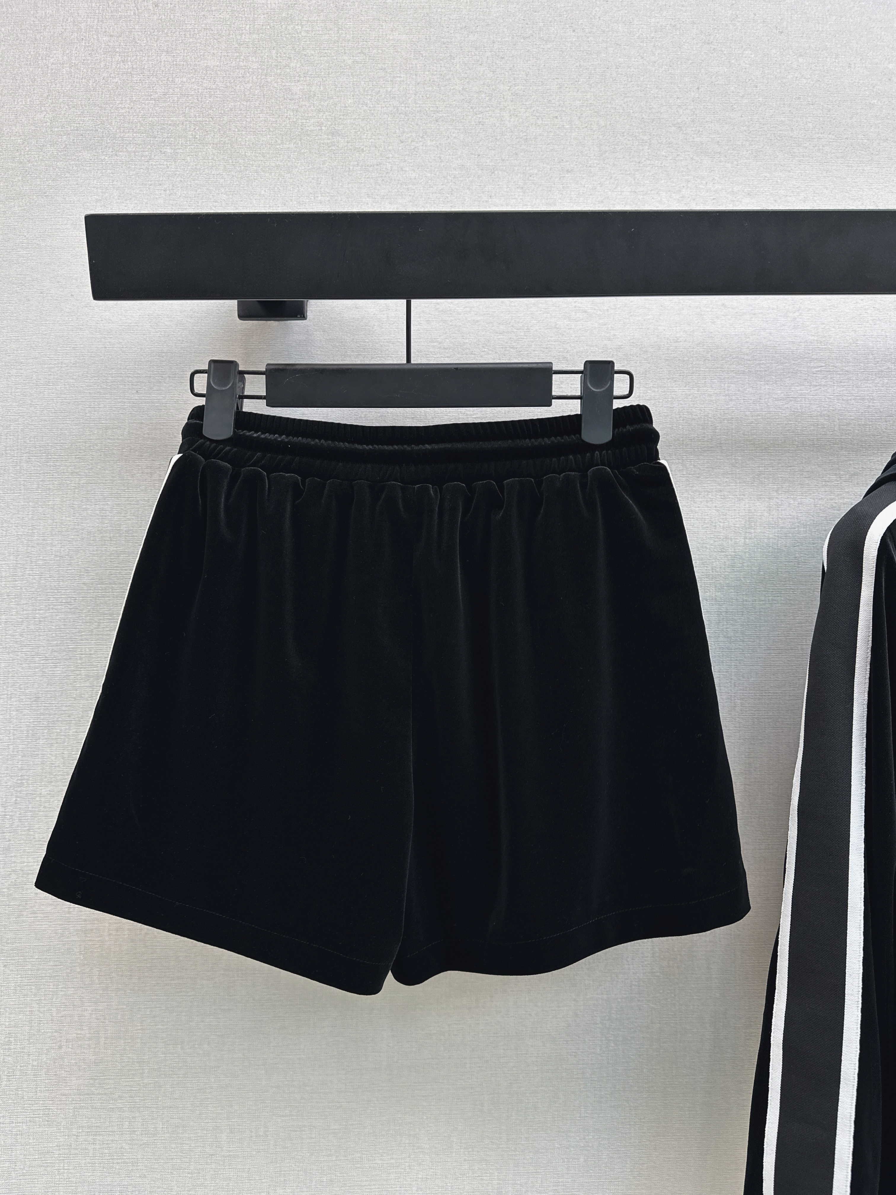 CD 26ss velvet outfit sets