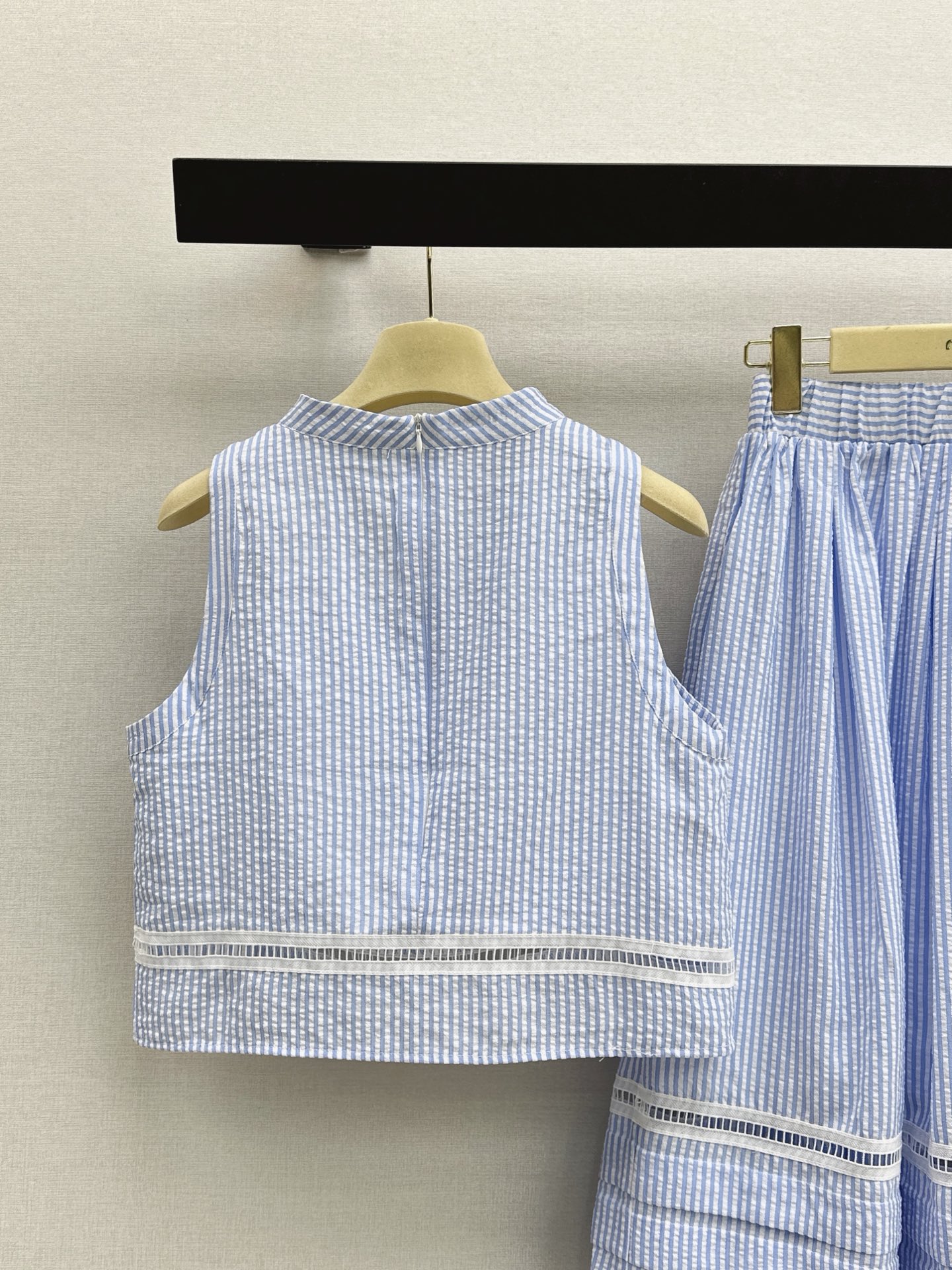 Miu 26ss check cropped top skirt set
