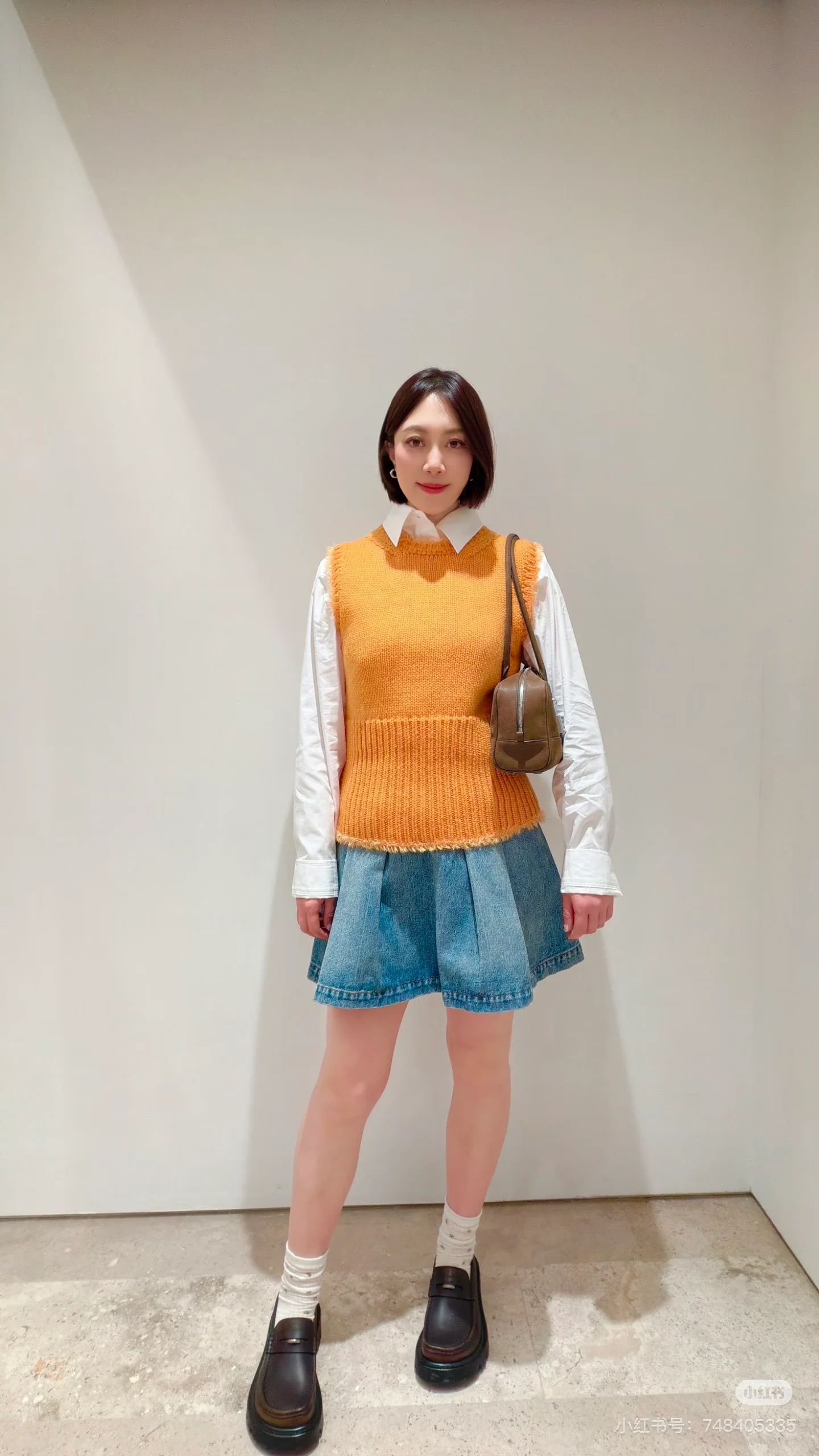 Loe 26ss sleeveless sweater