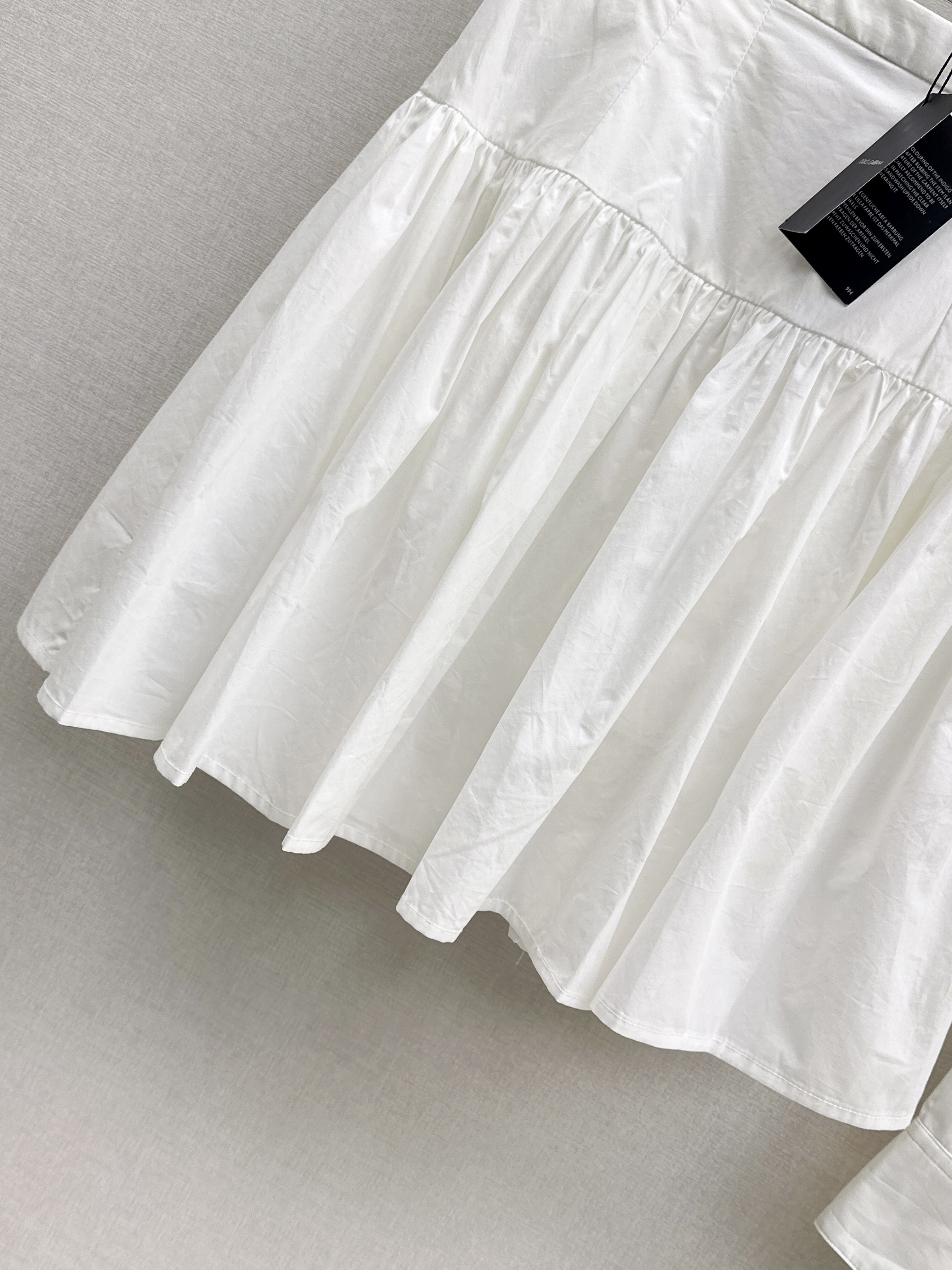 Dolc 26ss pleated skirt