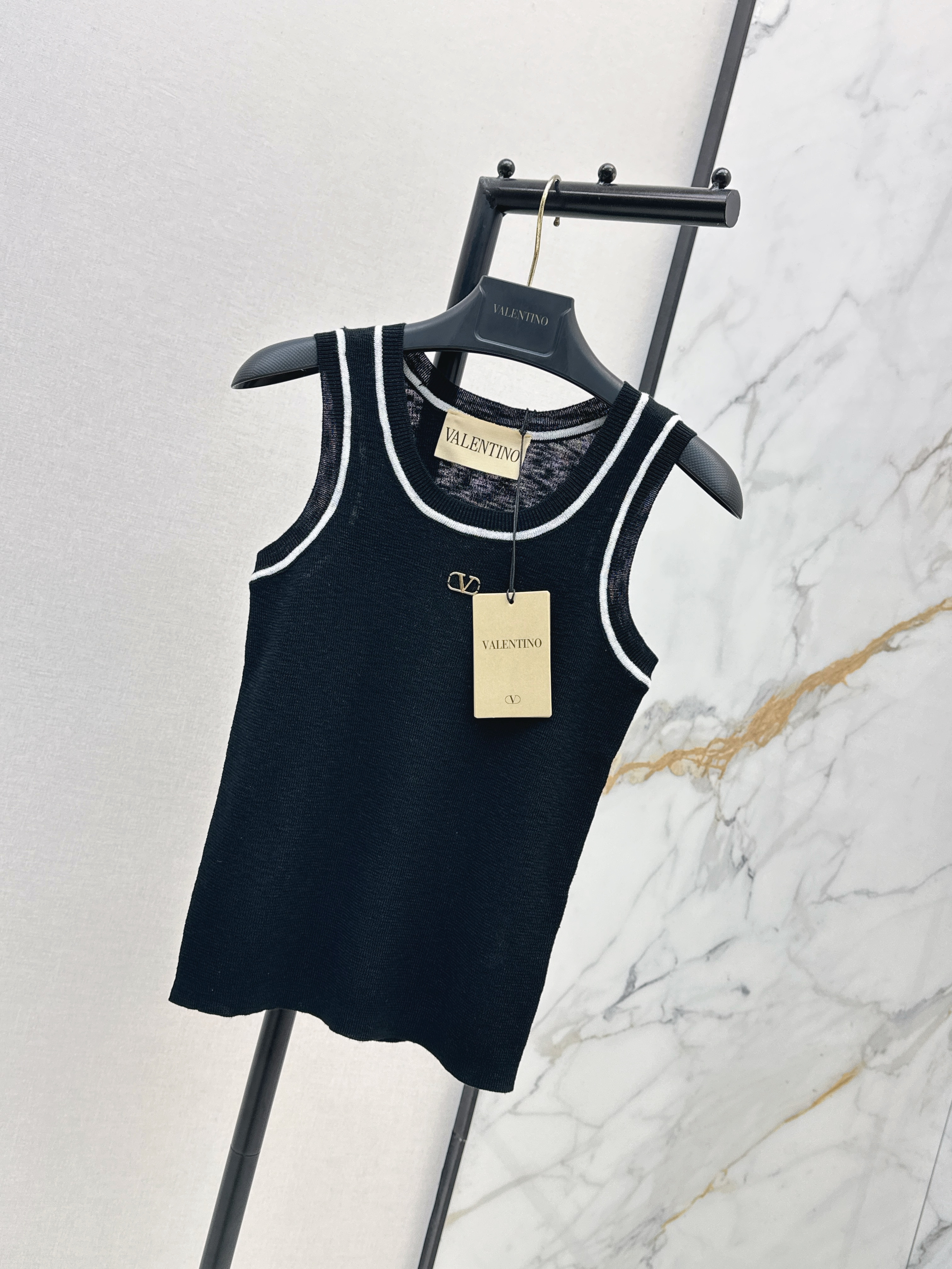 Valen 26ss knit vest