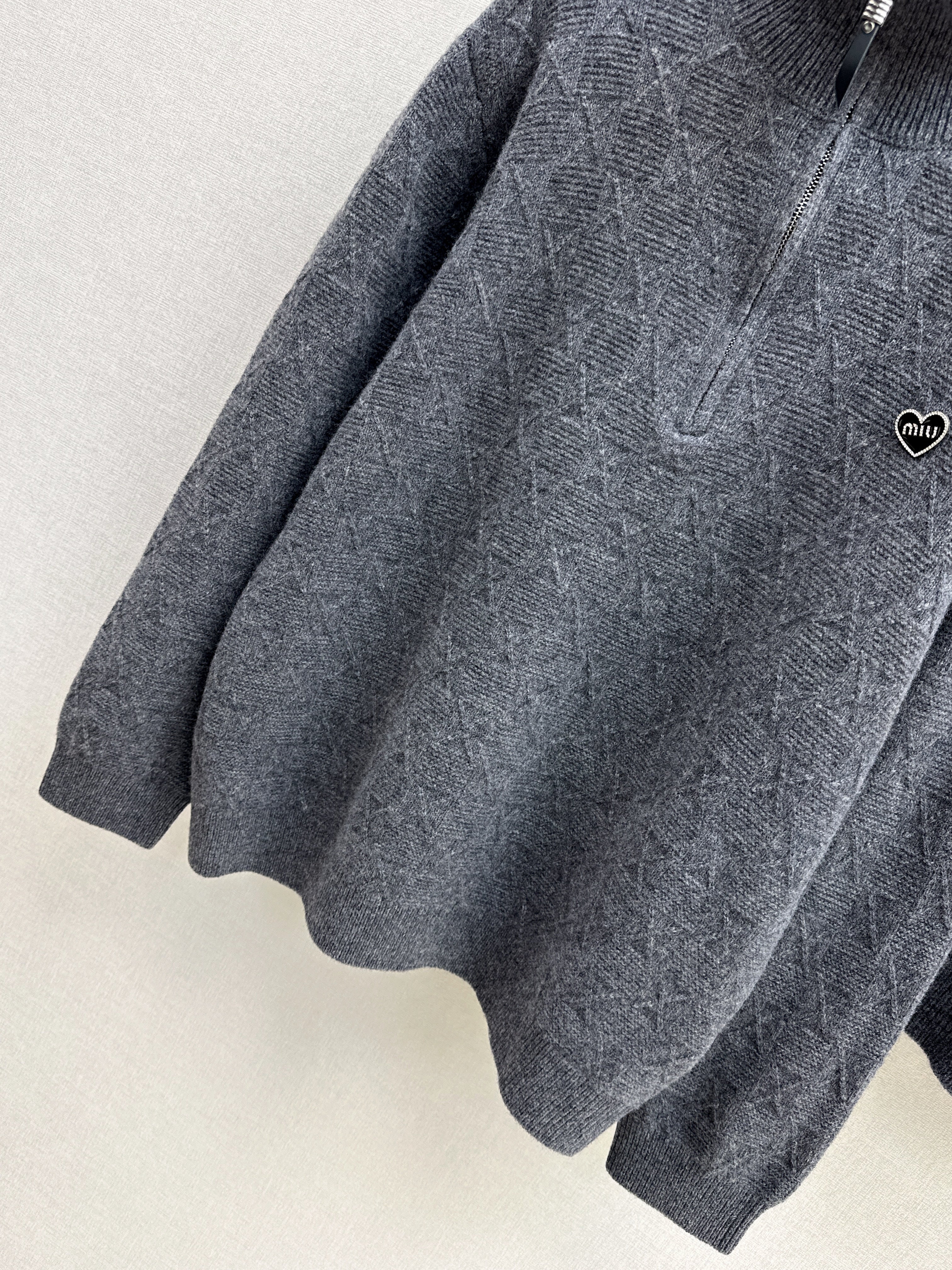 Miu 26ss jacquard knit sweater+skirts set