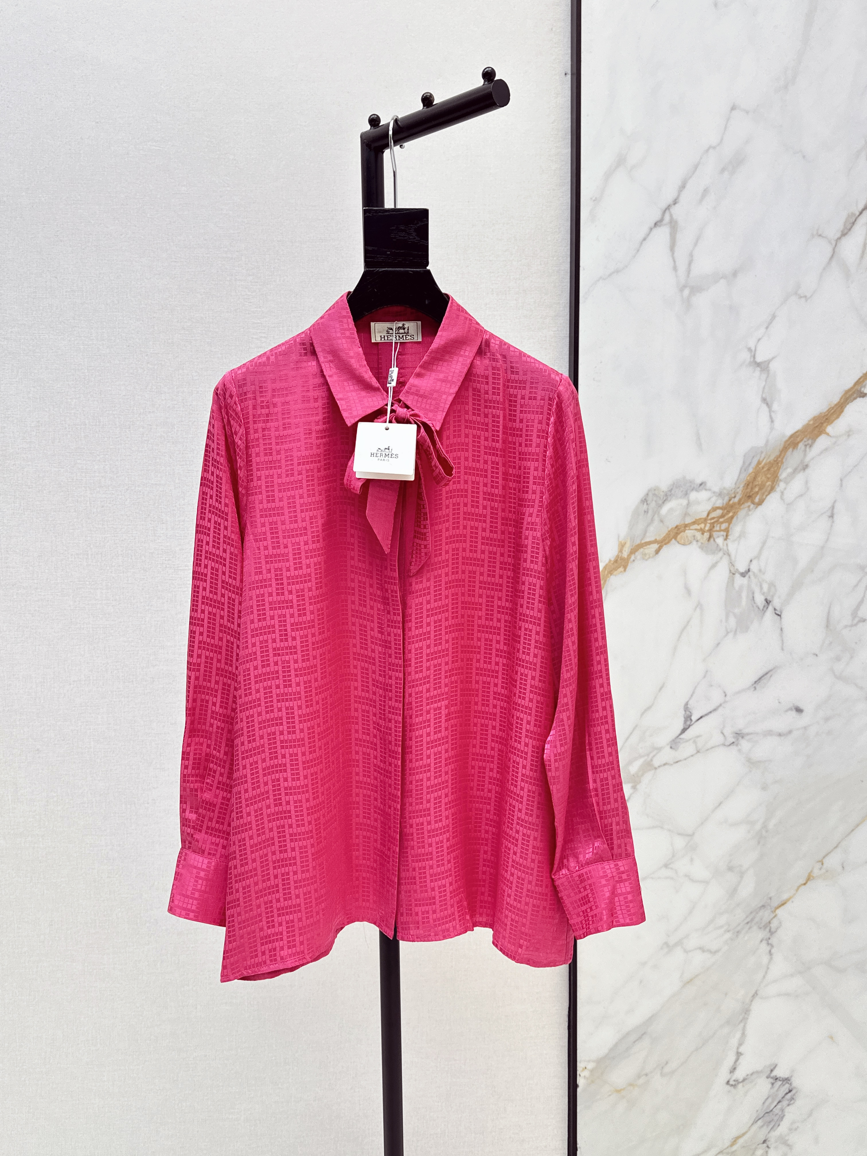 Her 26ss jacquard silk shirt