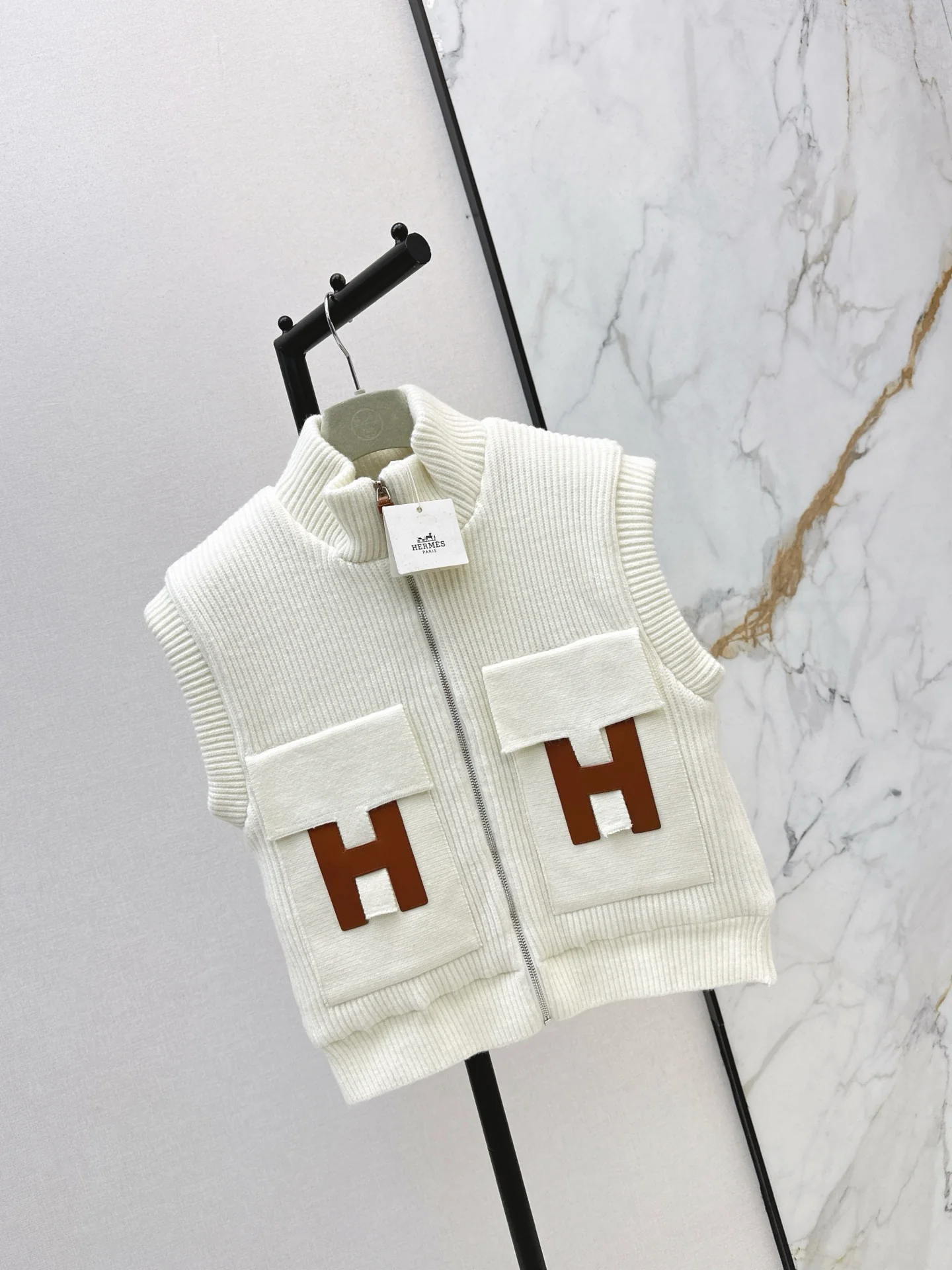 Herm 25fw knit veats