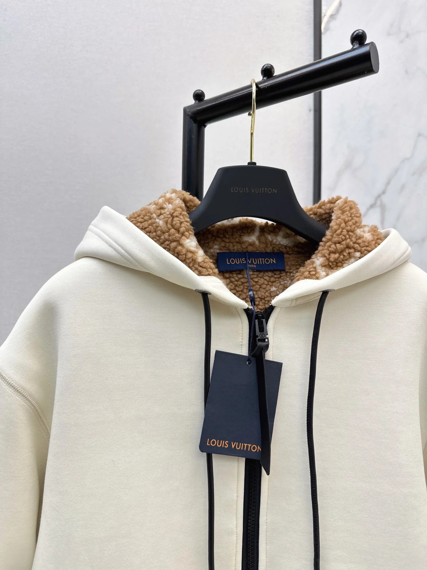 Louis 25fw drawstring jacket