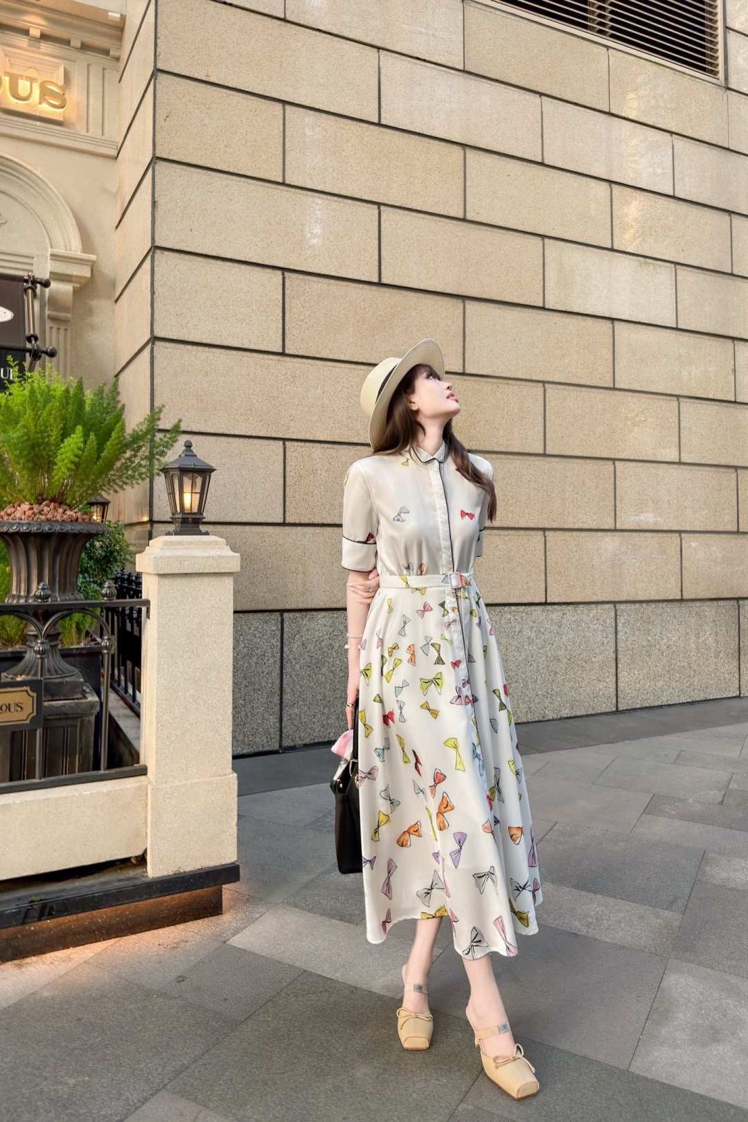 CD 26SS Bow Print Belted Shirt Dress