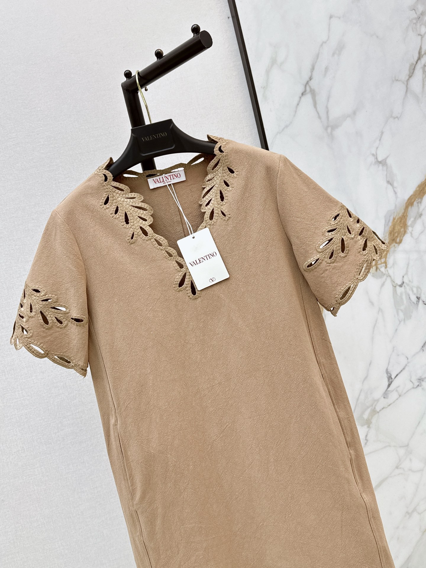 Valen 26ss embroidery dress
