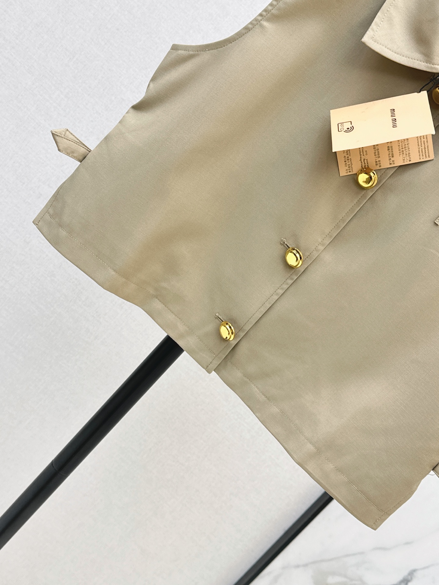 Miu 26ss sleveless waistcoat