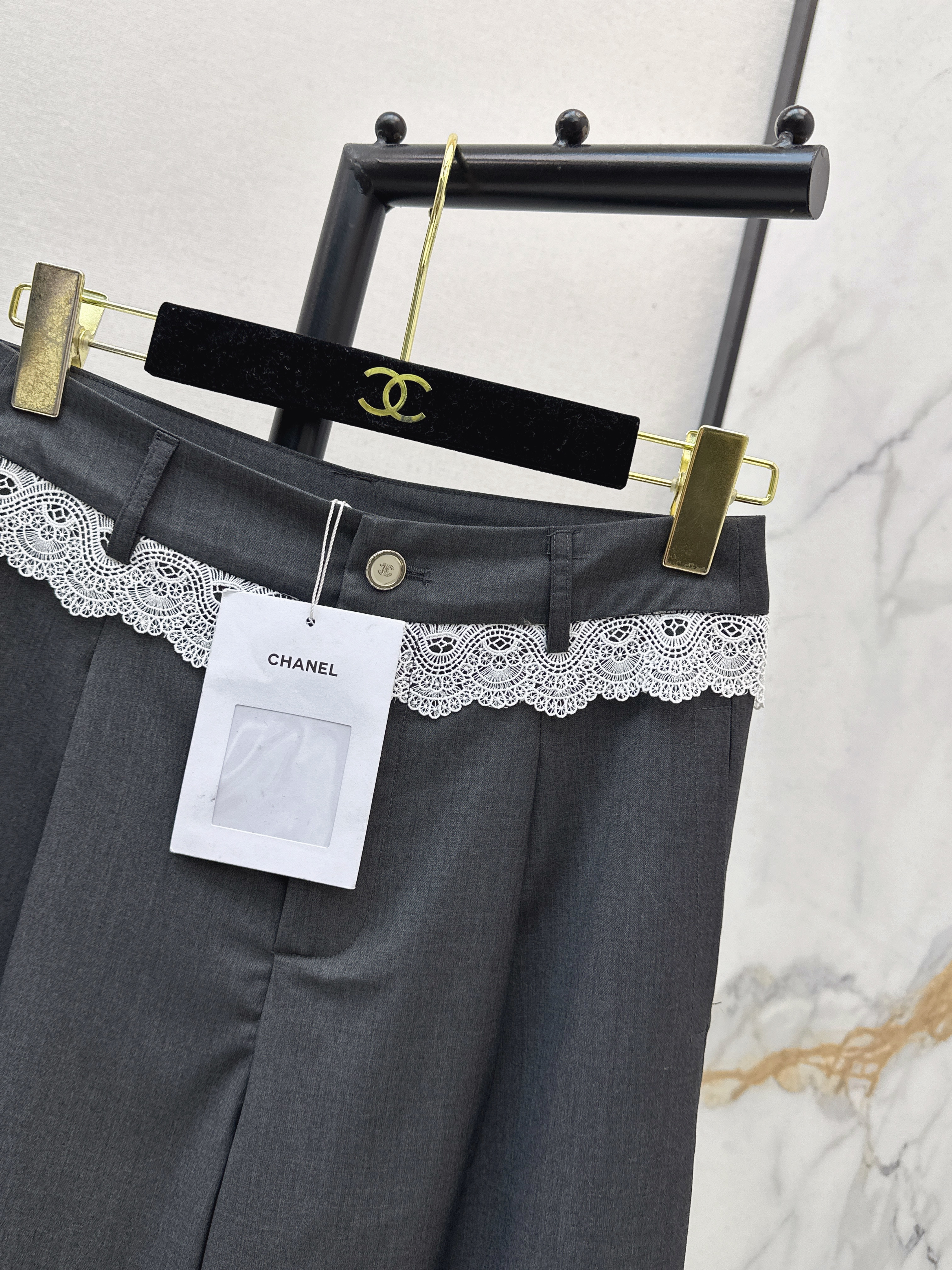 Chan 26ss contract lace pants