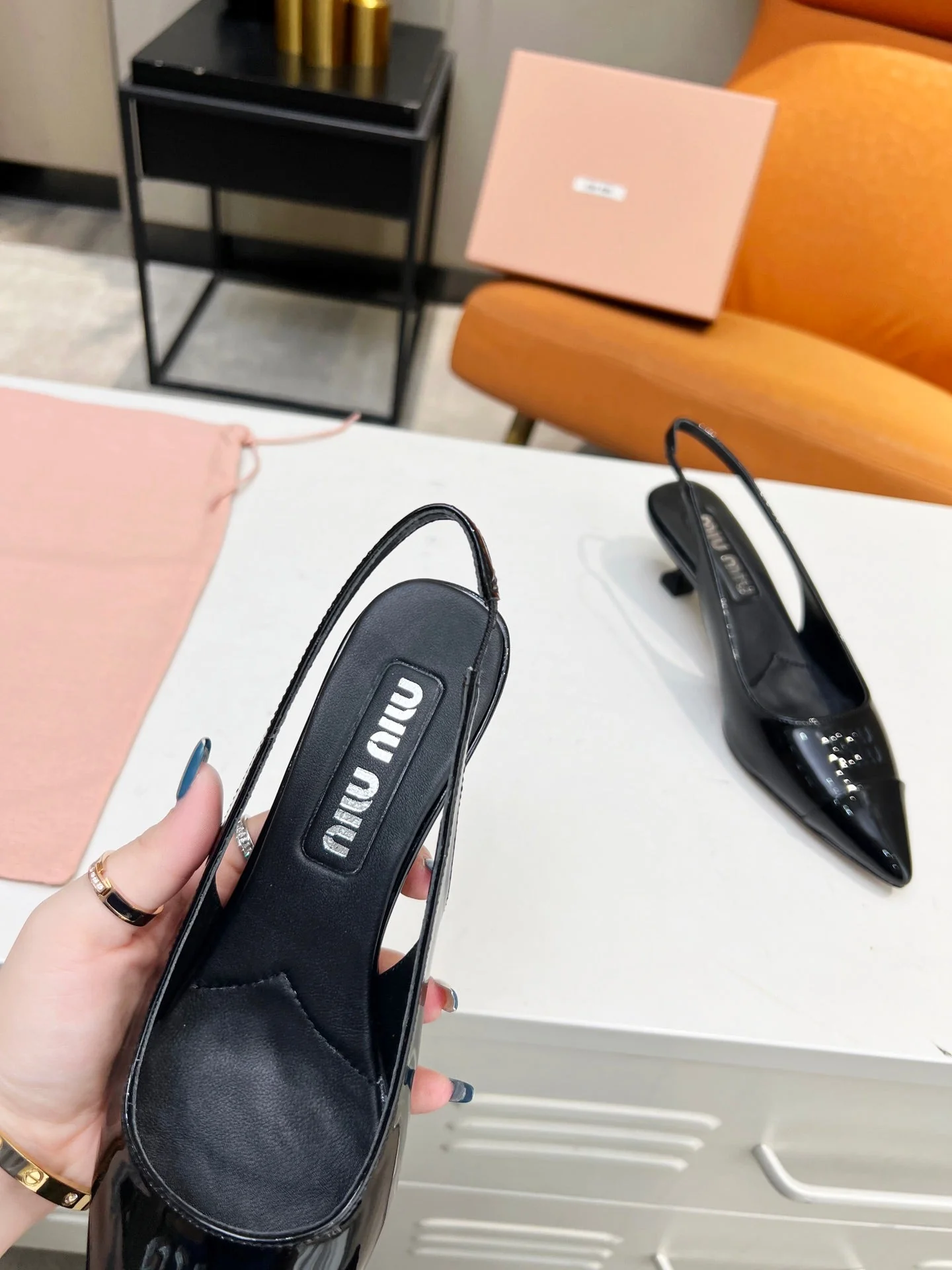 mi Slingback pump