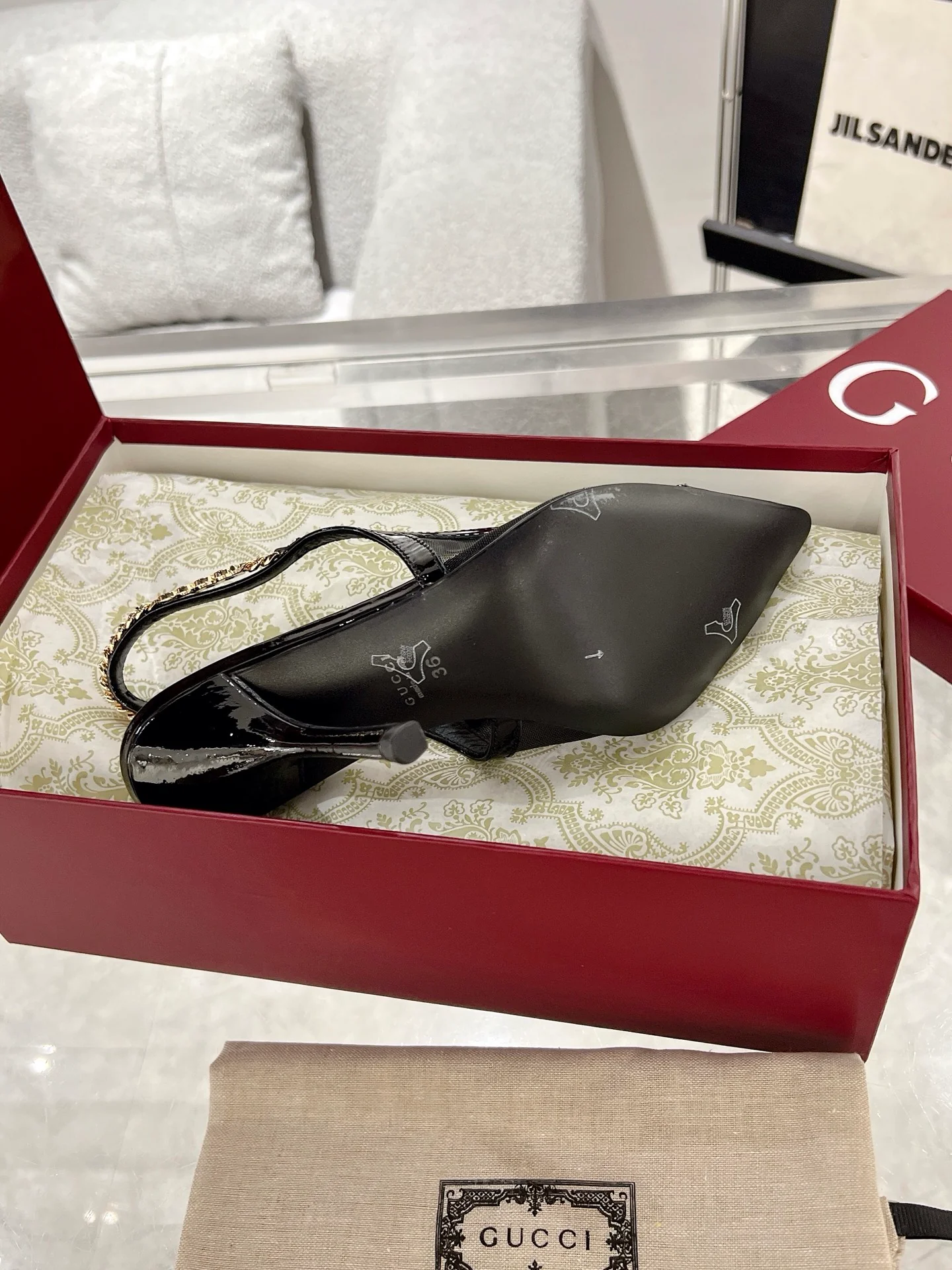 Gucc 25fw slingback heels