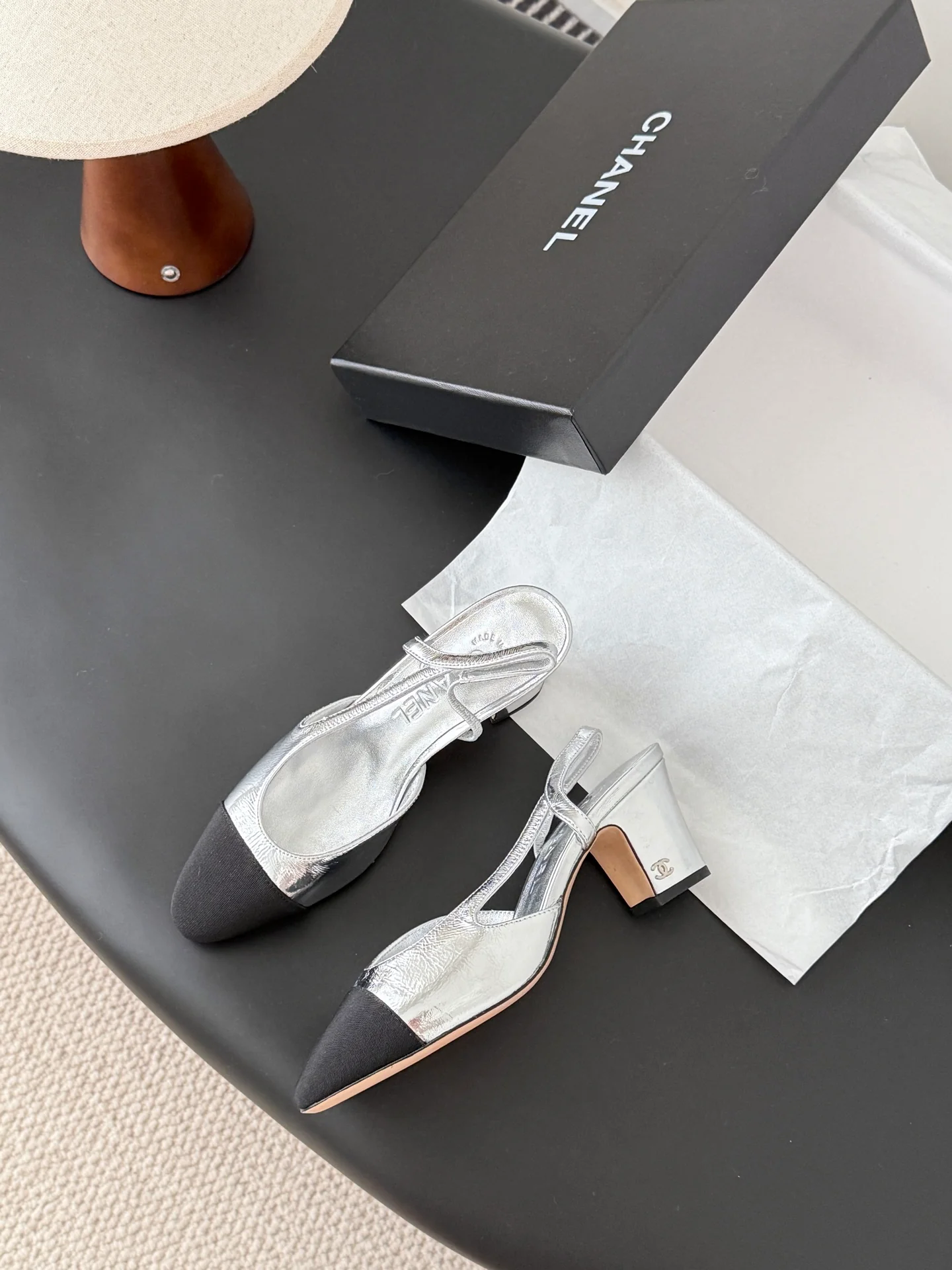 Chan 25fw slingback chunky heel