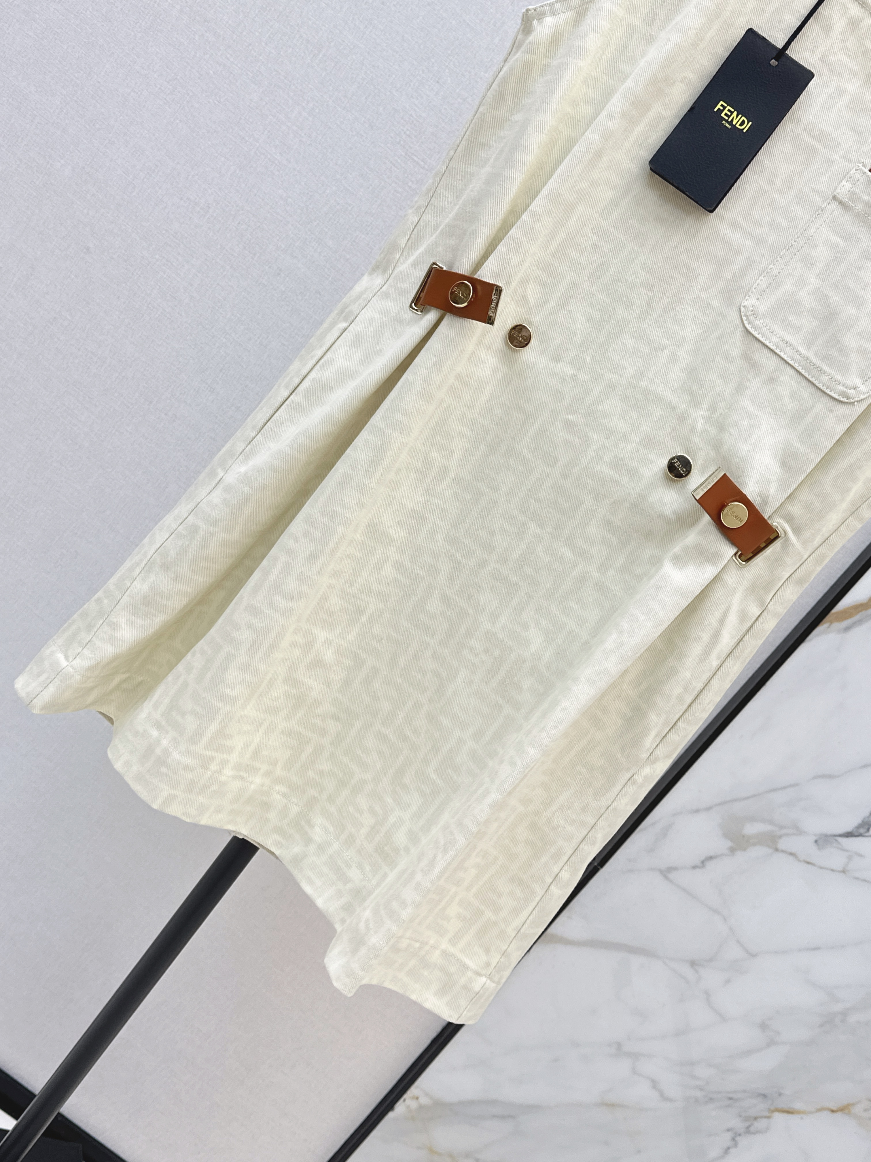 Fen 26ss sleevelesss dress