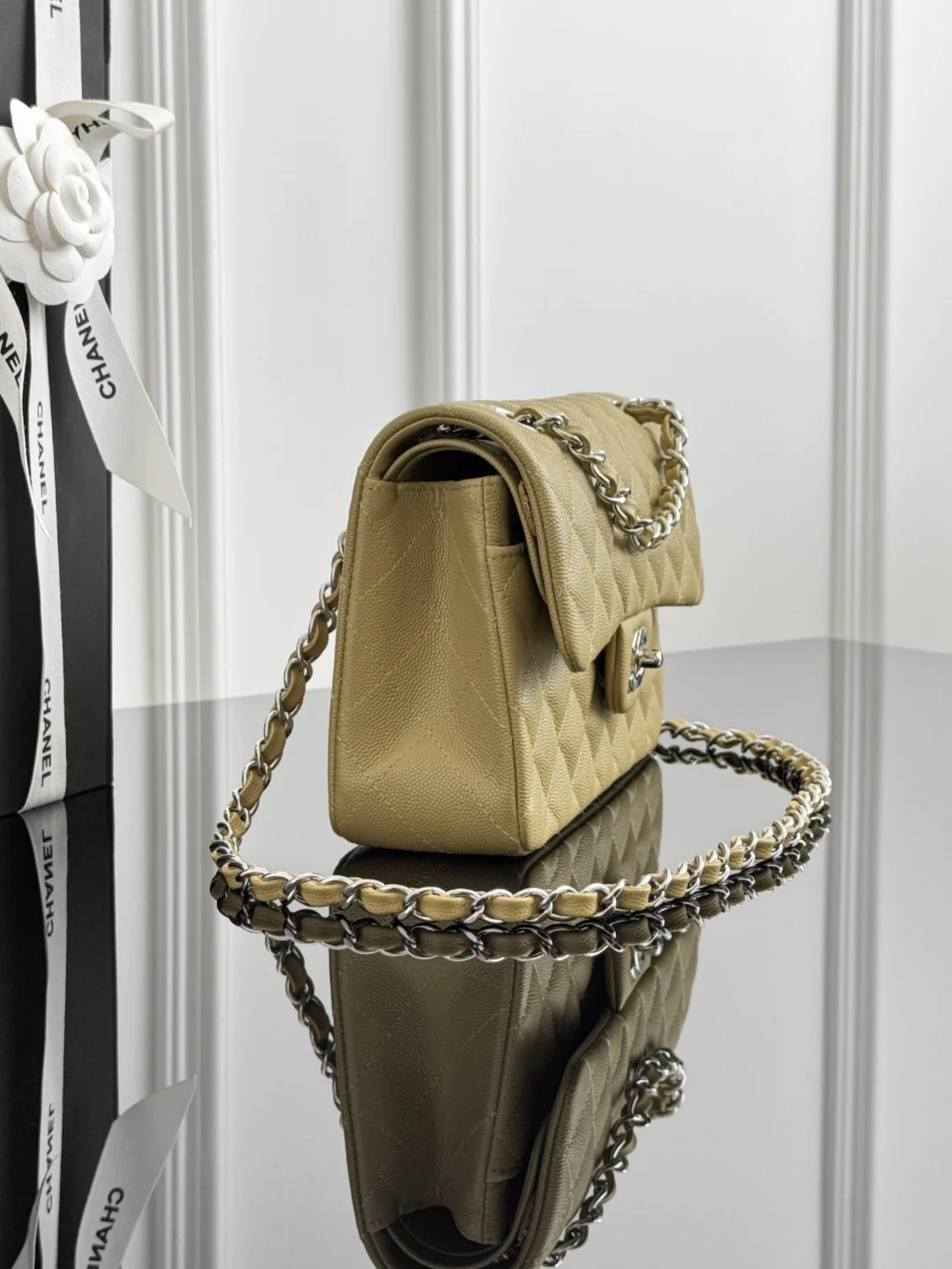 Chan cf23 chain shoulder bag