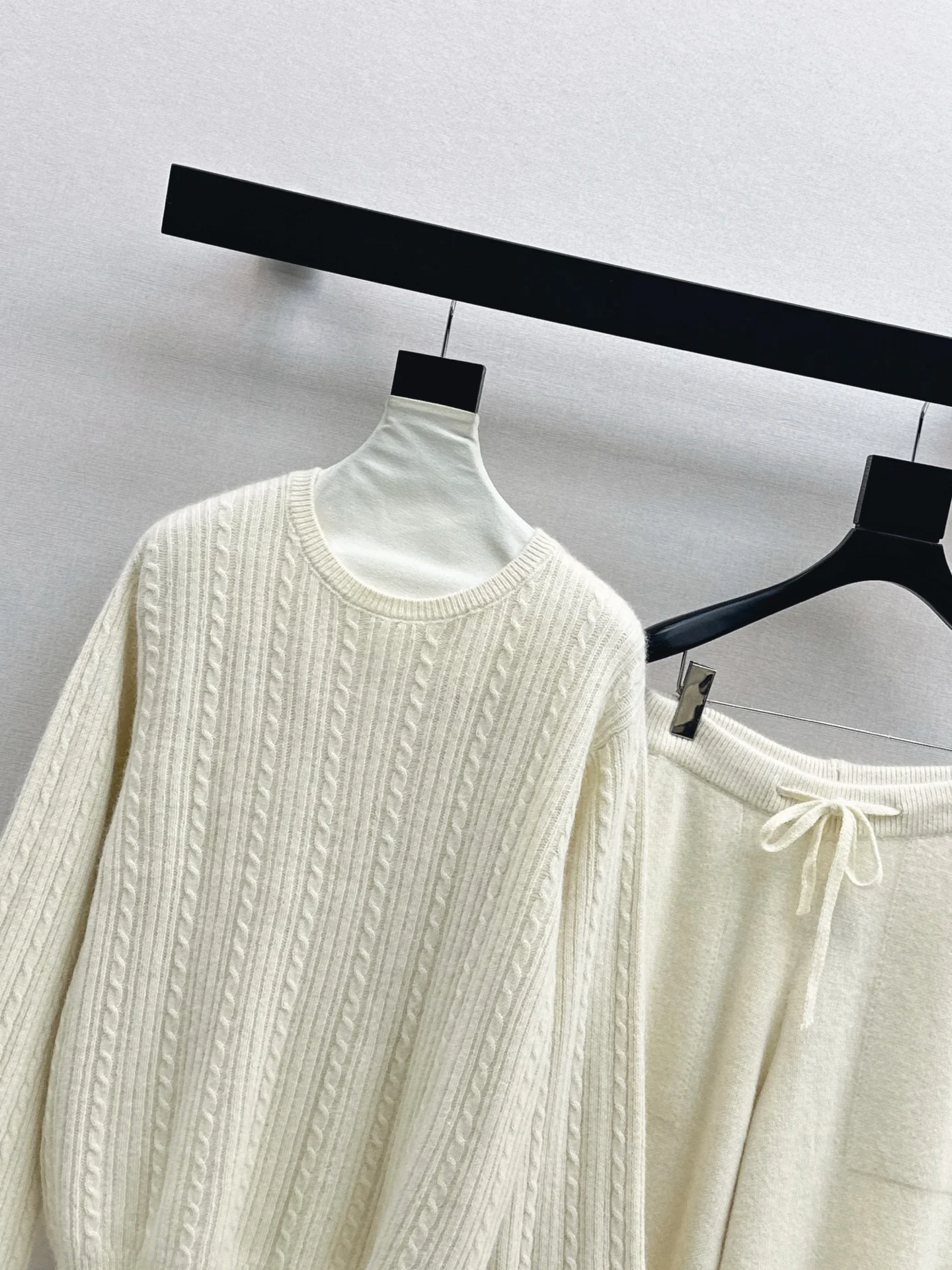 Max 25fw wool pullover+wide-leg pants outfit set