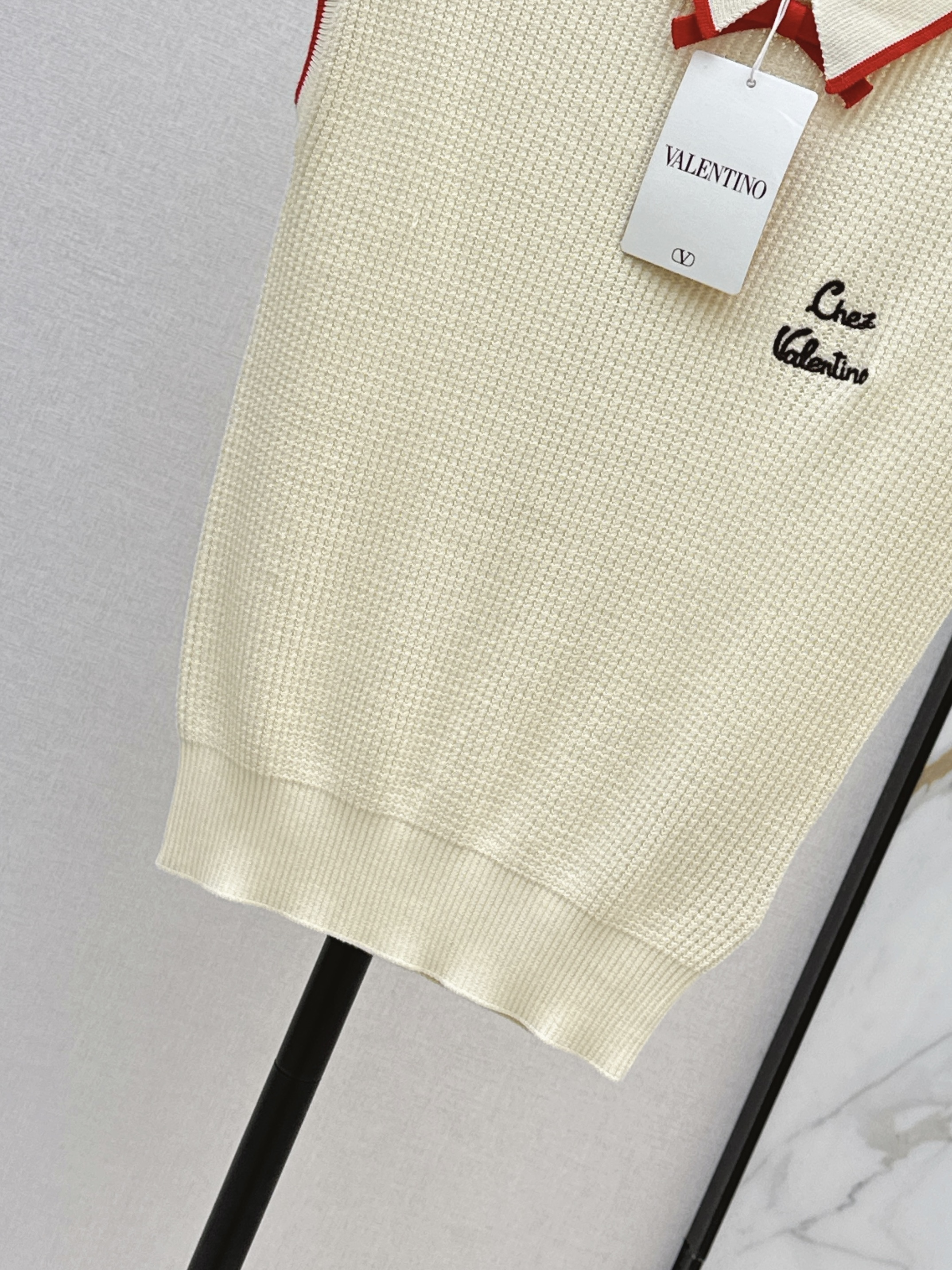 Valen 26ss bow knit vest