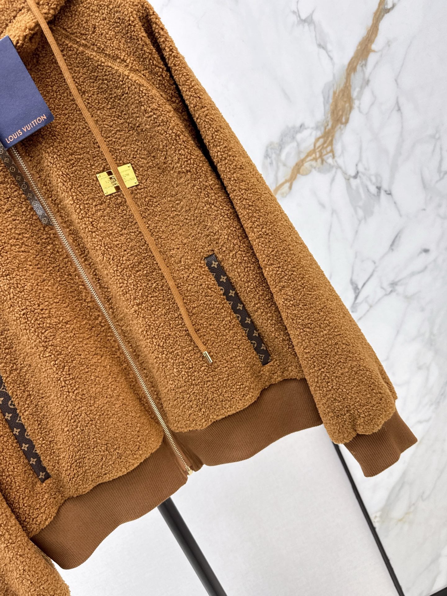 Louis 25fw hooded zipper jacket