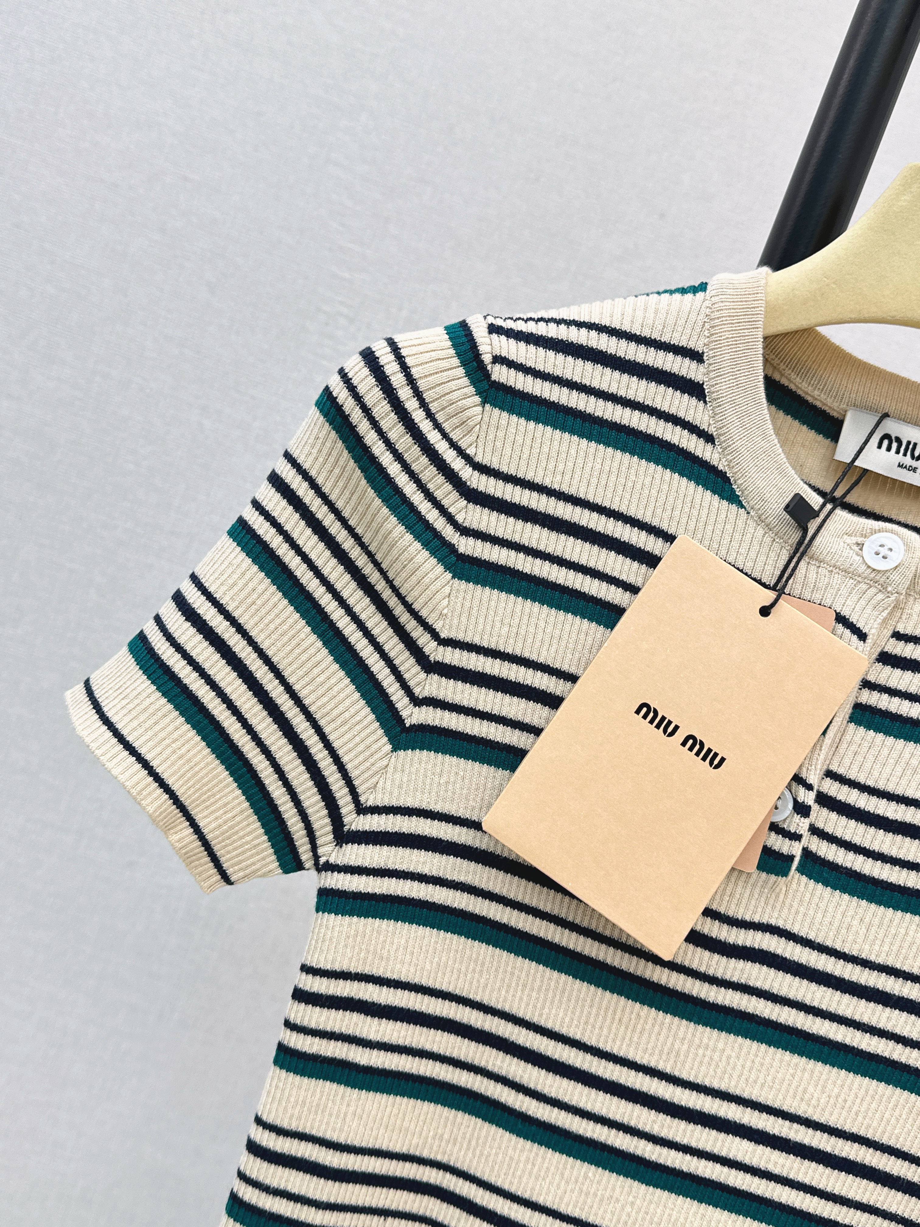 Miu 26ss stripe knitwear
