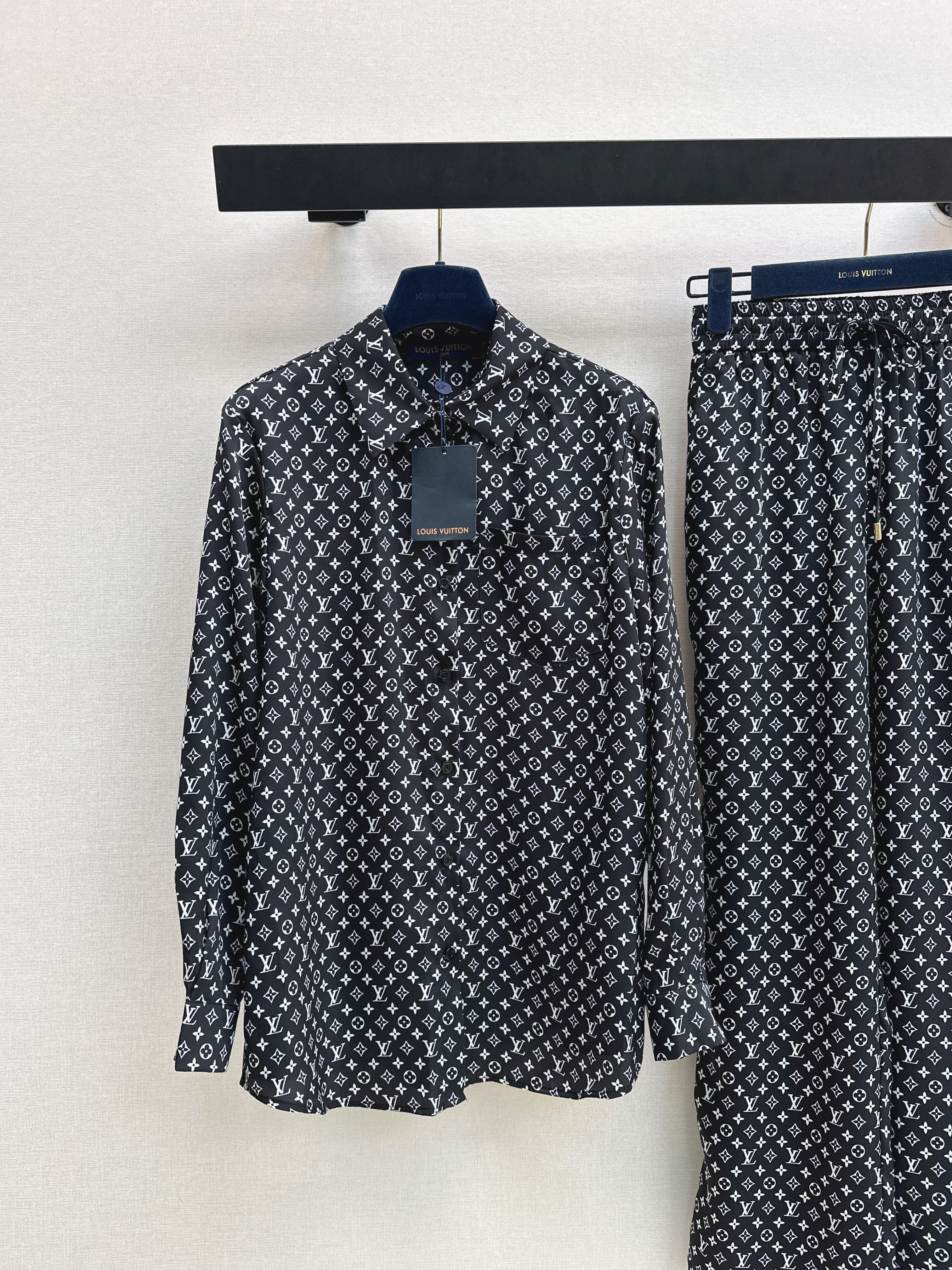 Loui 26ss print shirt pants  set