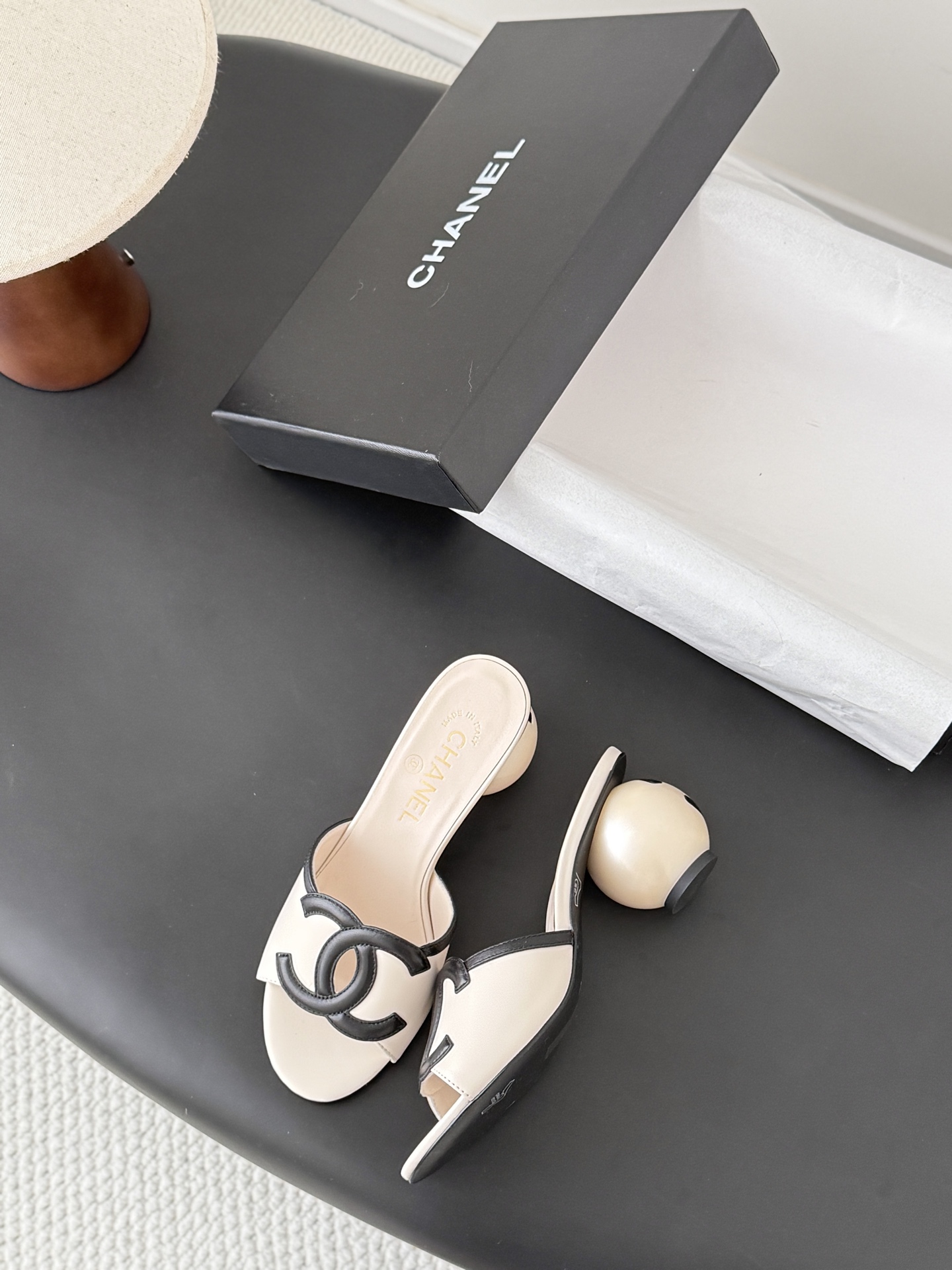 Chan 26p chunky heel