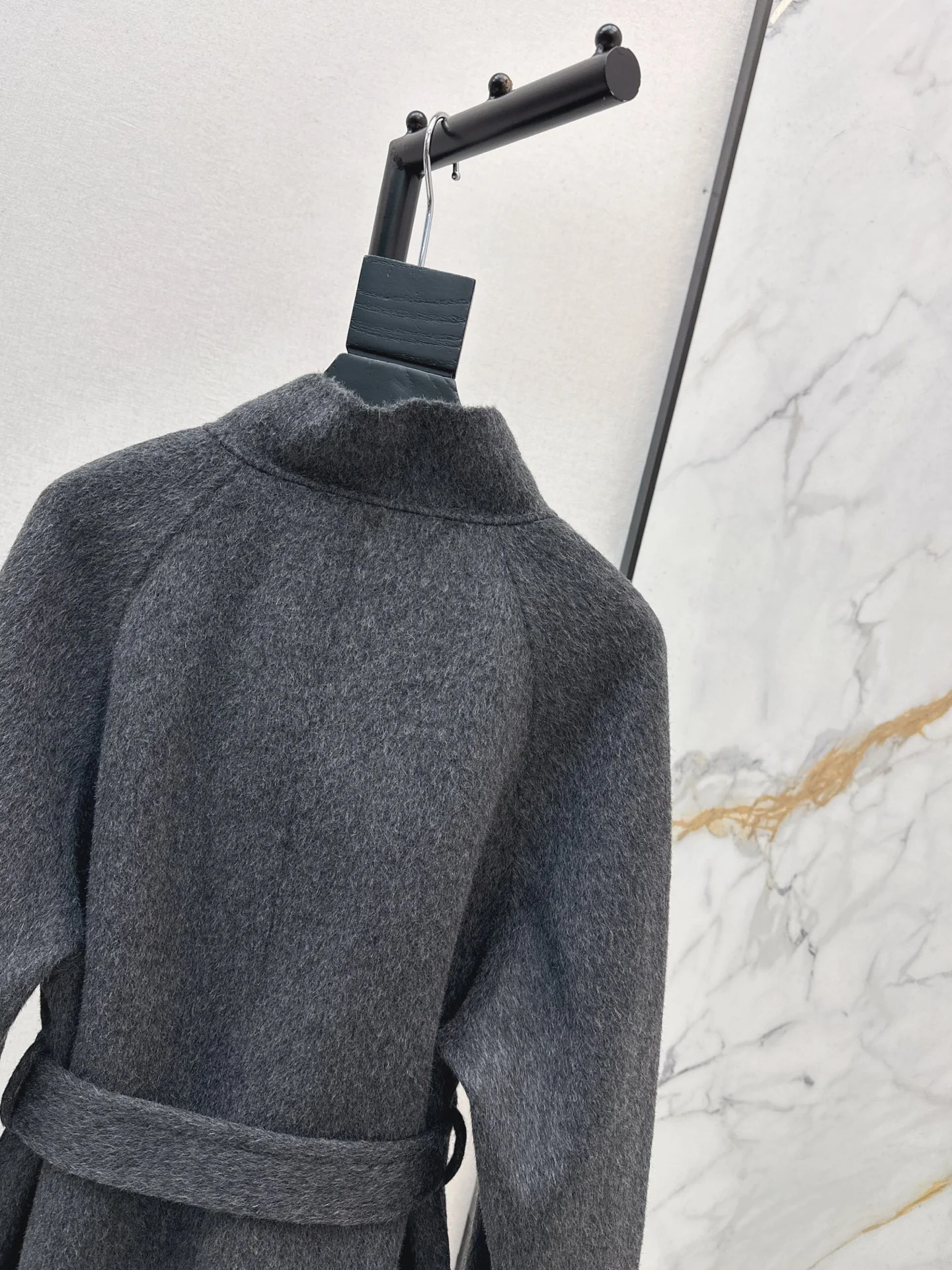 Her 25fw woolen belted overcoats