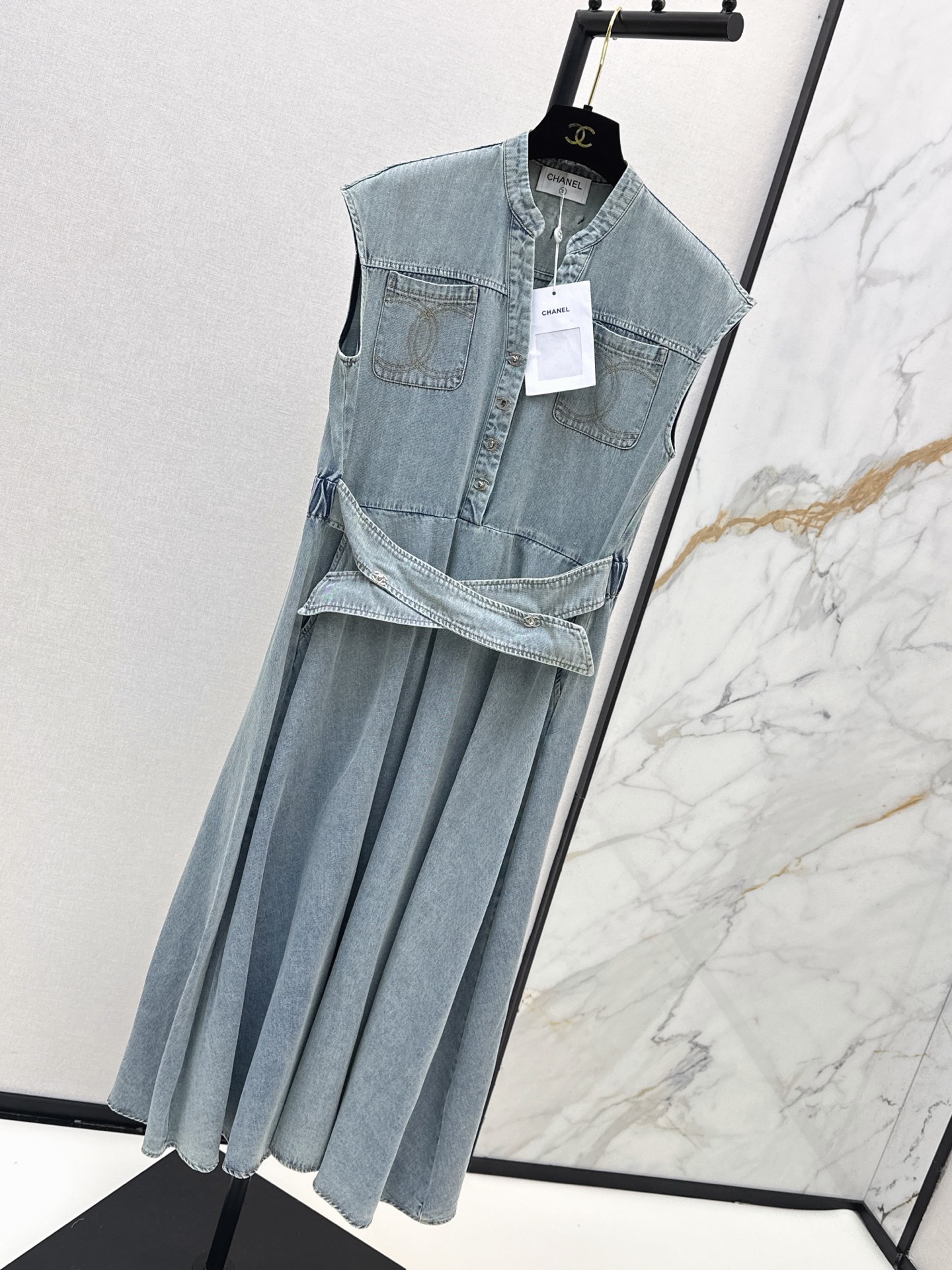 Chan 26ss sleeveless denim dress