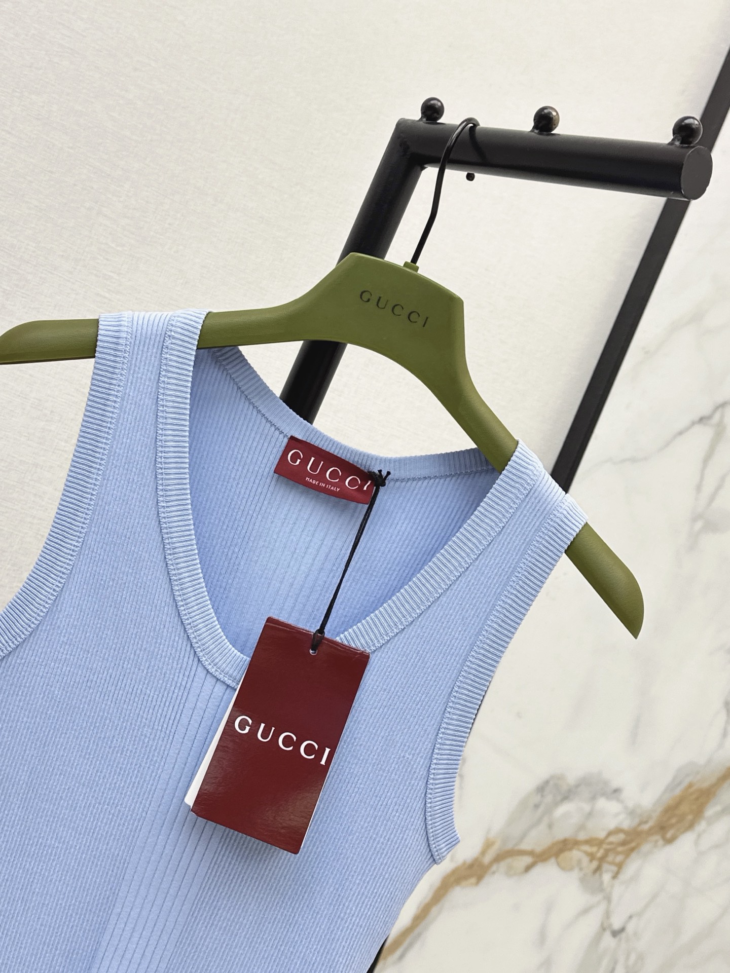 Guc 26ss sleeveless knitwear