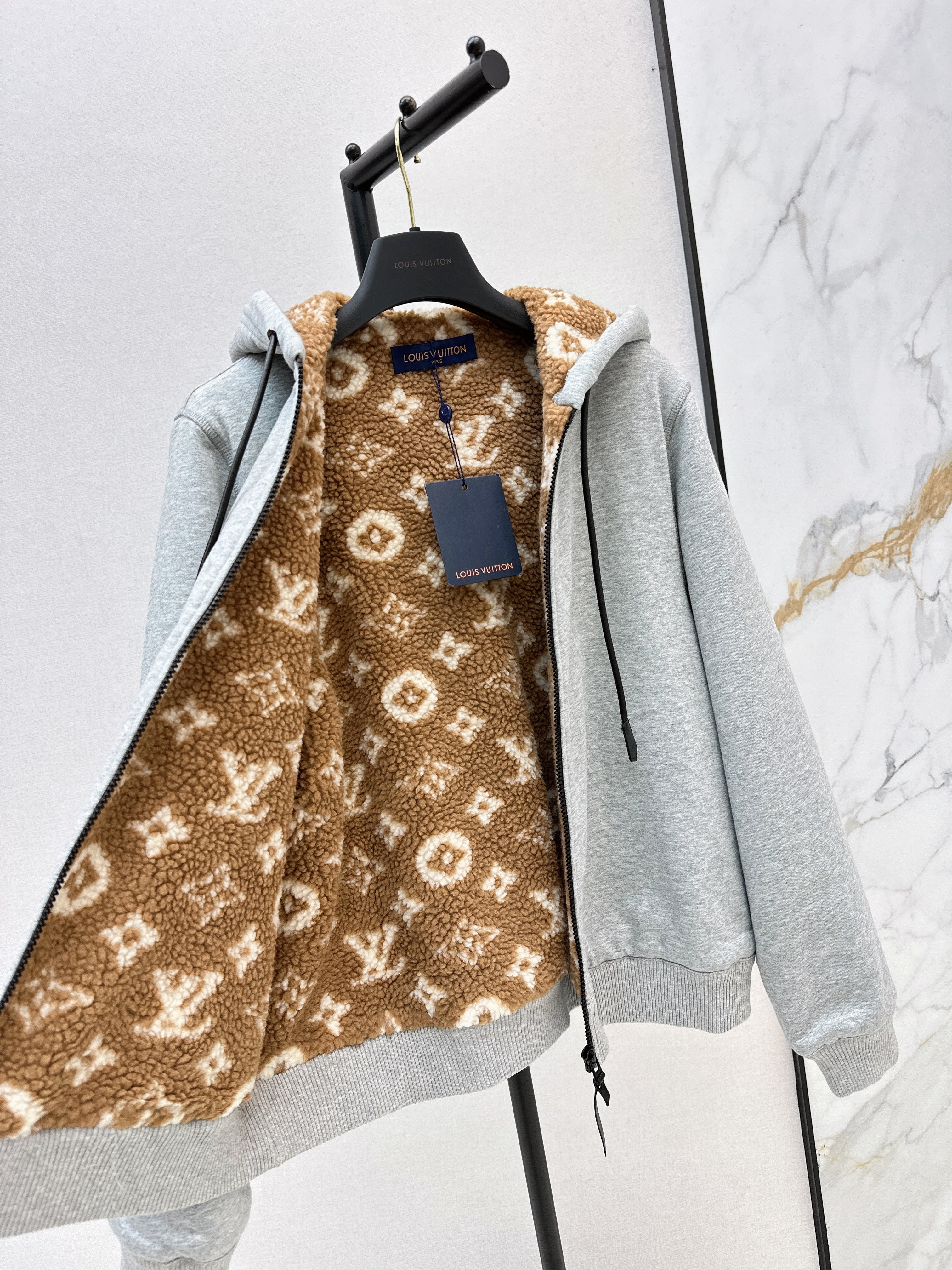 Louis 26ss casual hooded jacket